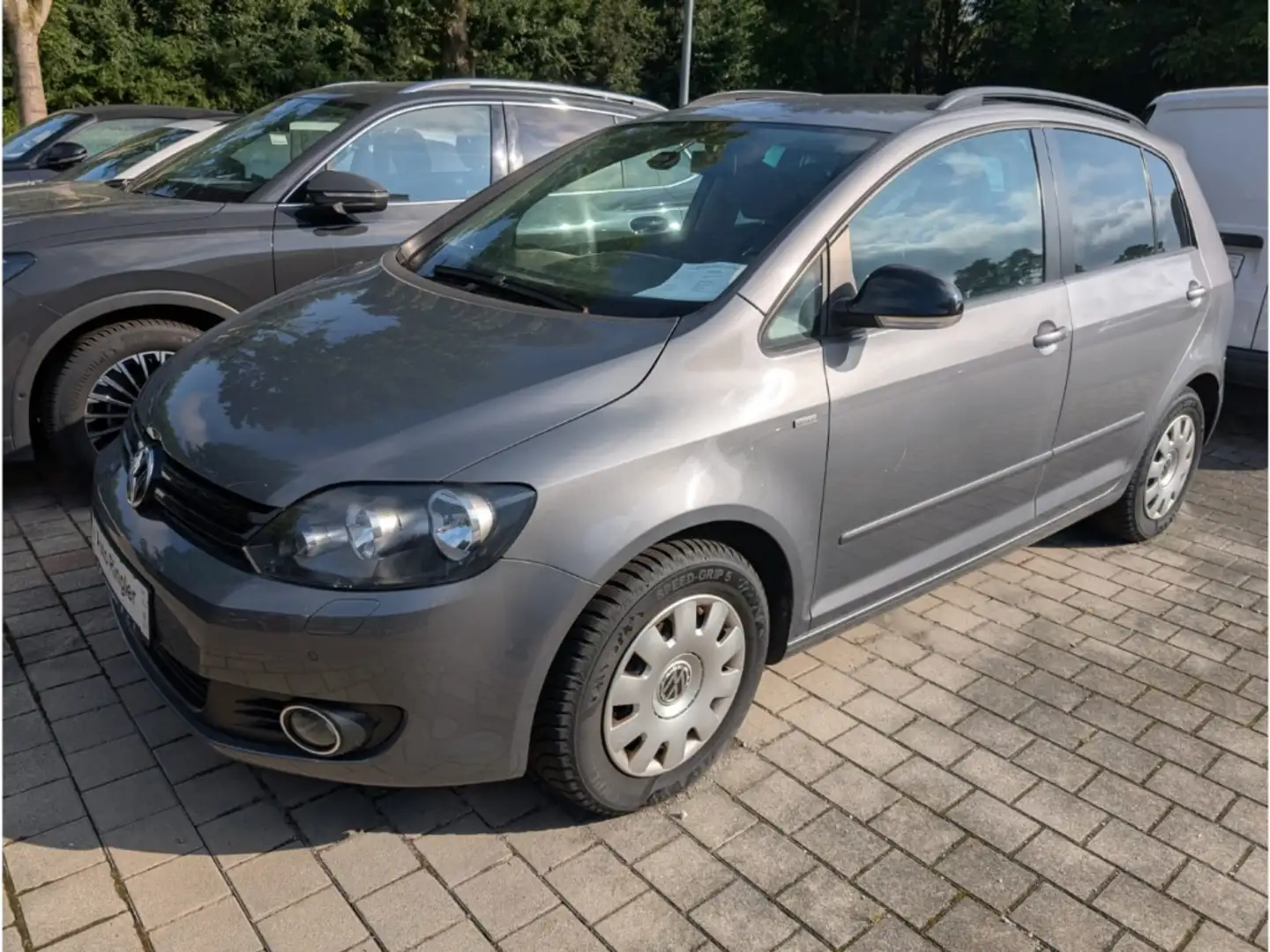 Volkswagen Golf Plus 1.2 TSI Trendline+CLIMATRONIC+PDC+MFA Grau - 1
