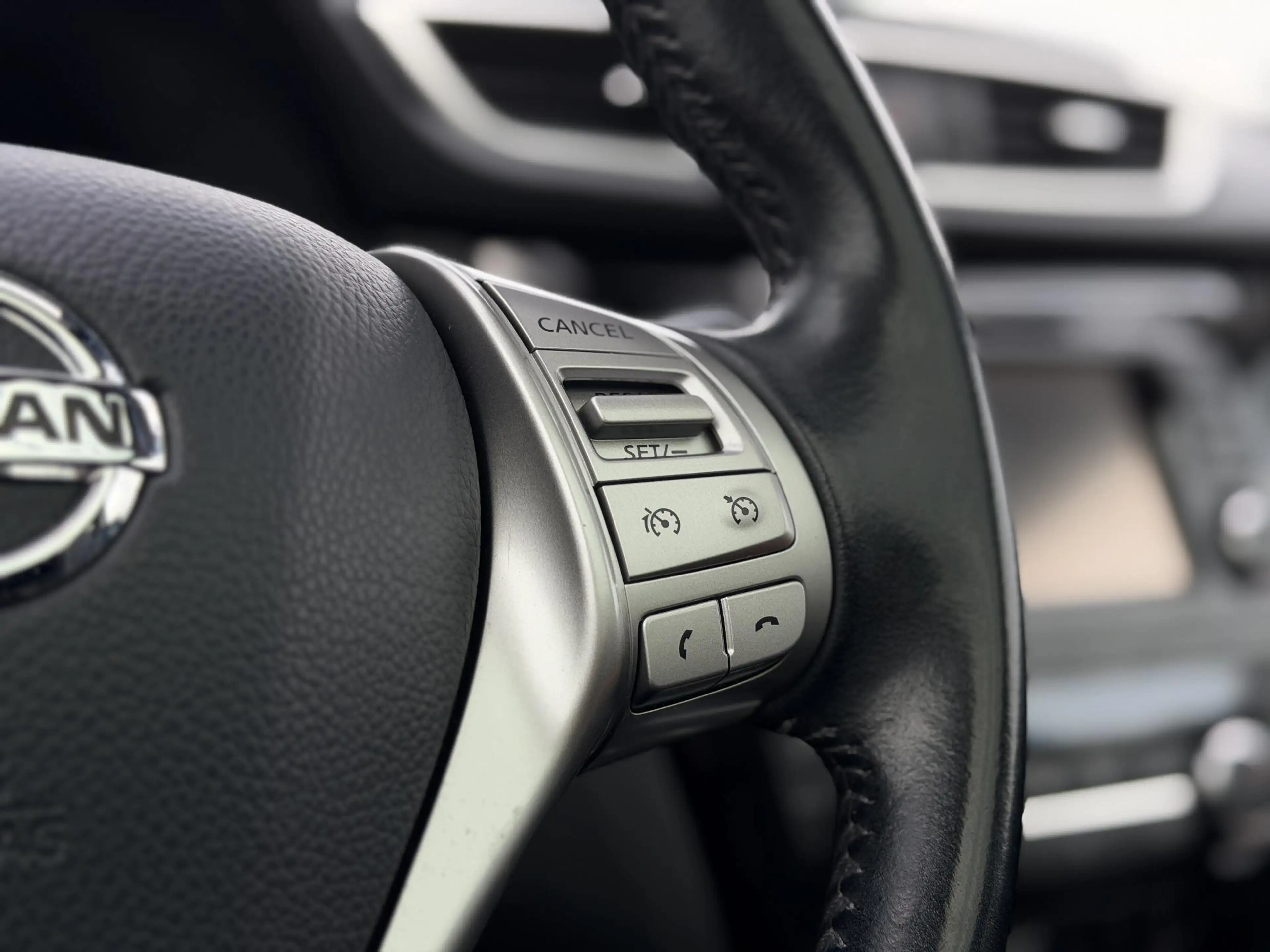 Nissan Qashqai 1.2 Business Edition|Pano Dak|Leer|360*Cam — photo 19