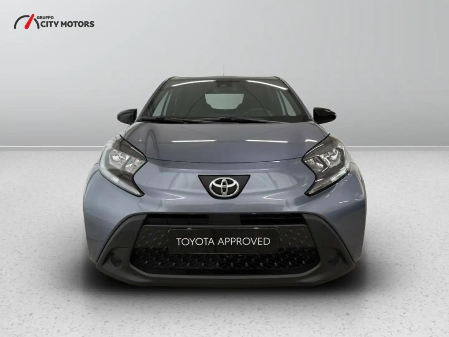 Toyota Aygo X 1.0 Active 72cv Gris - 2