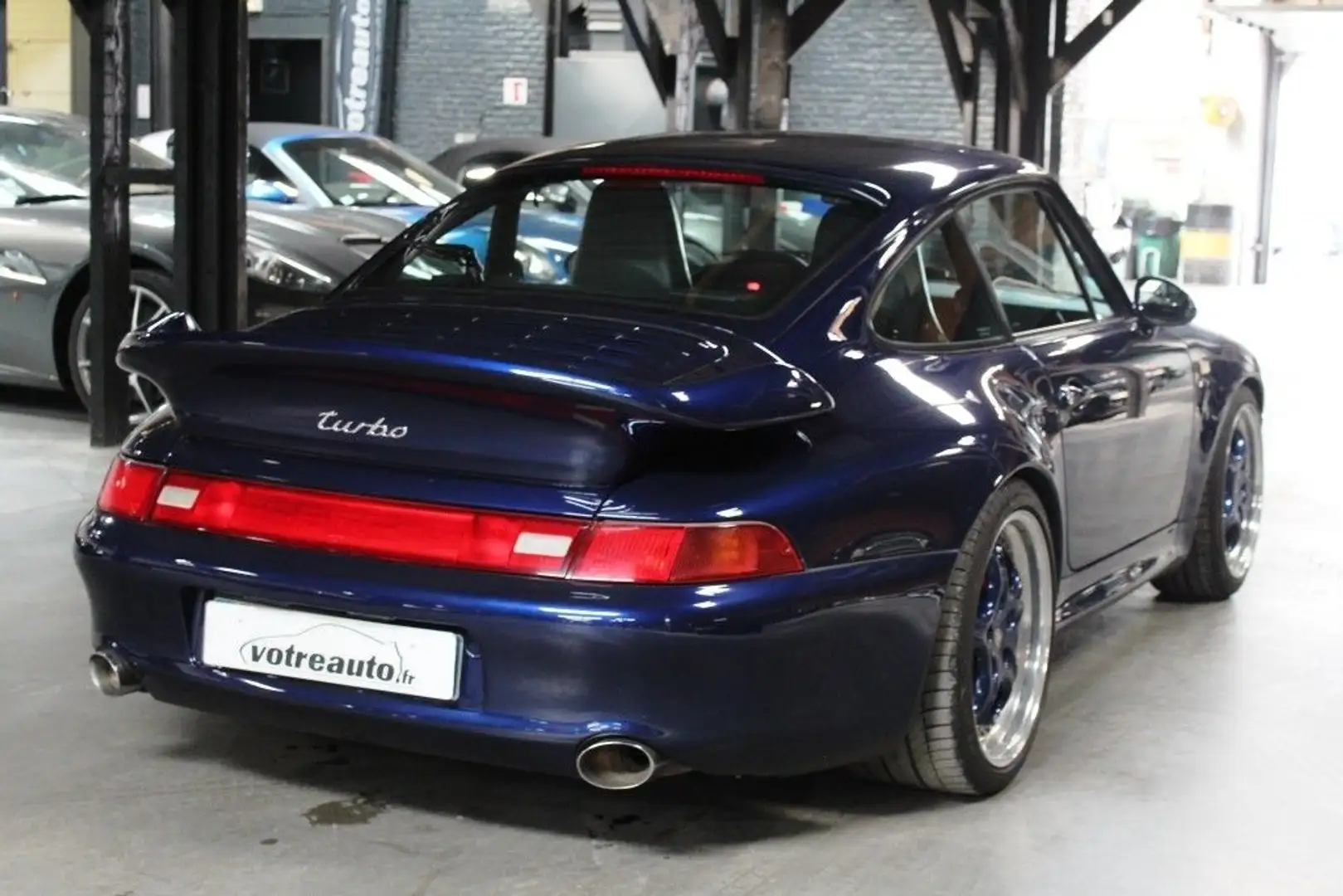 Porsche 911 (993) TURBO Blauw - 2
