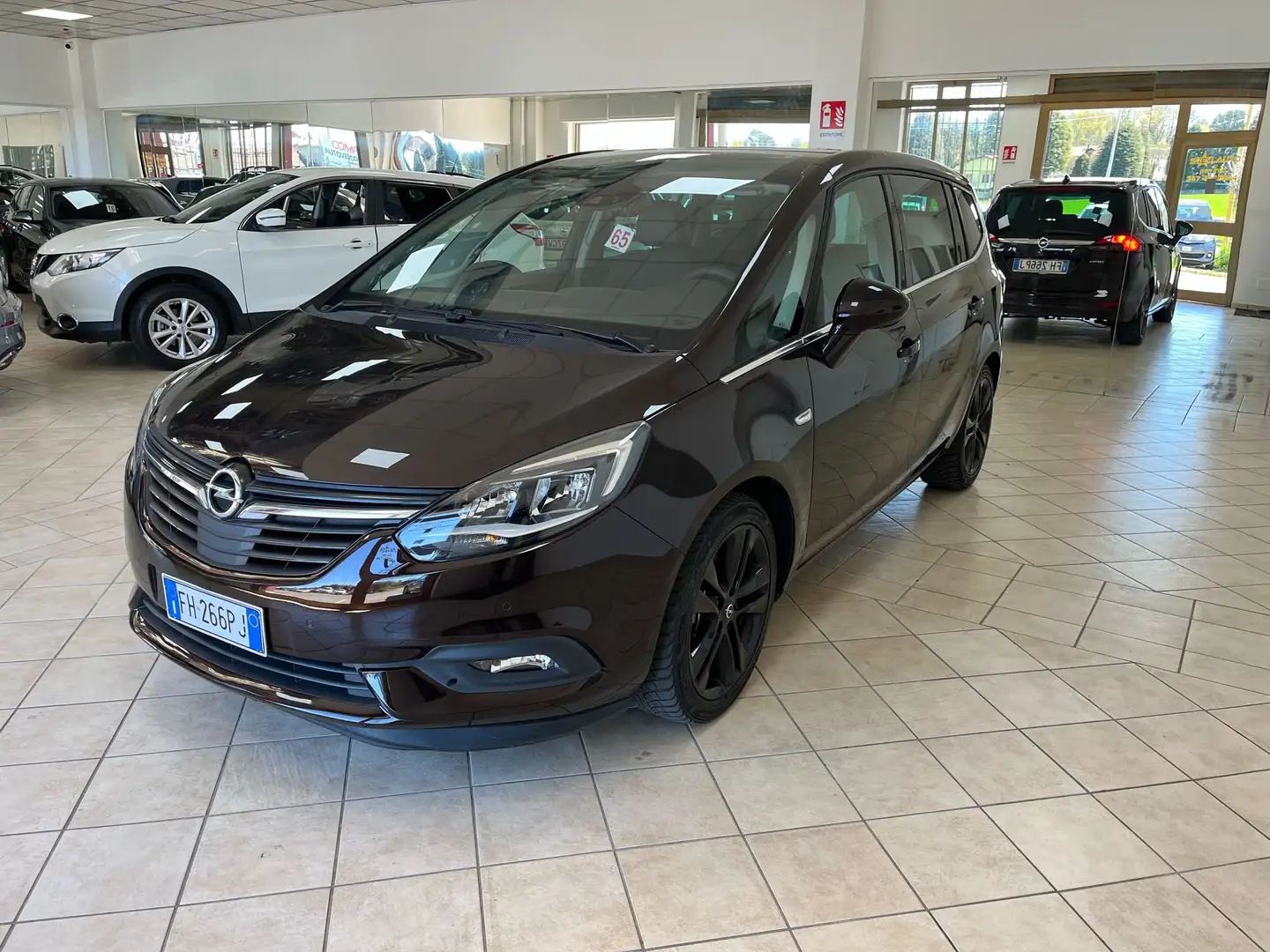 Opel Zafira 1.6 cdti Innovation s *7 POSTI* Brun - 1