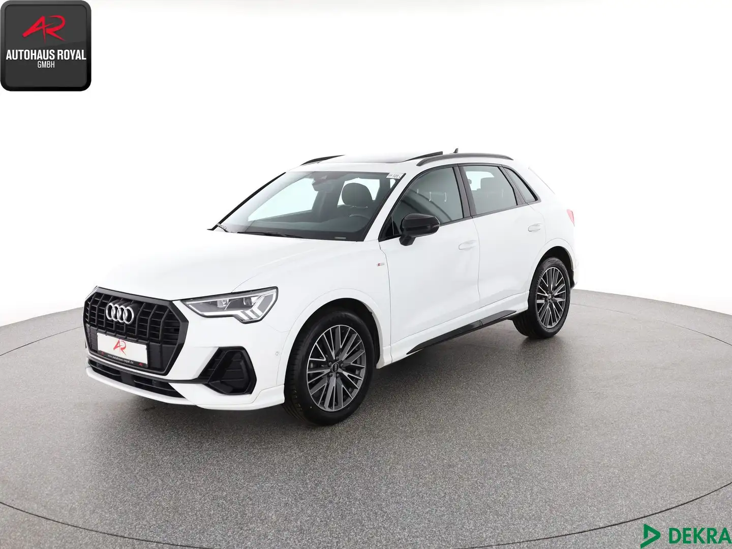 Audi Q3 Q3 35 TDI S LINE PANORAMA,KAMERA,TOTWINKEL,1.HD Weiß - 1