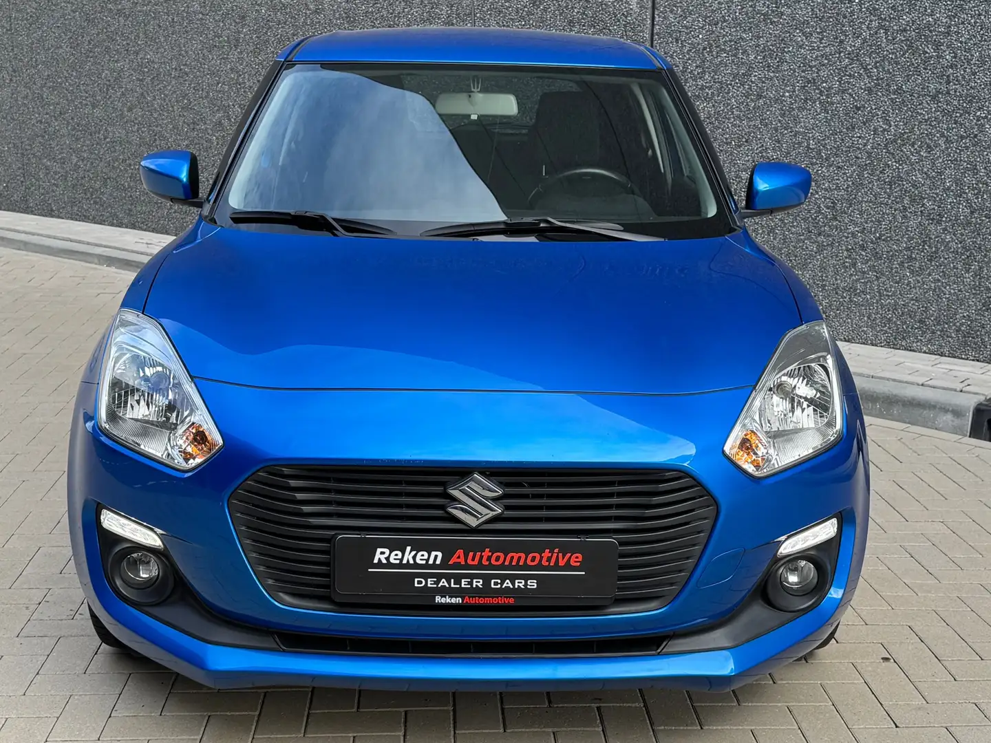 Suzuki Swift 1.2 Select Led 90 PK Navigatie Airco Usb 5drs Bleu - 2