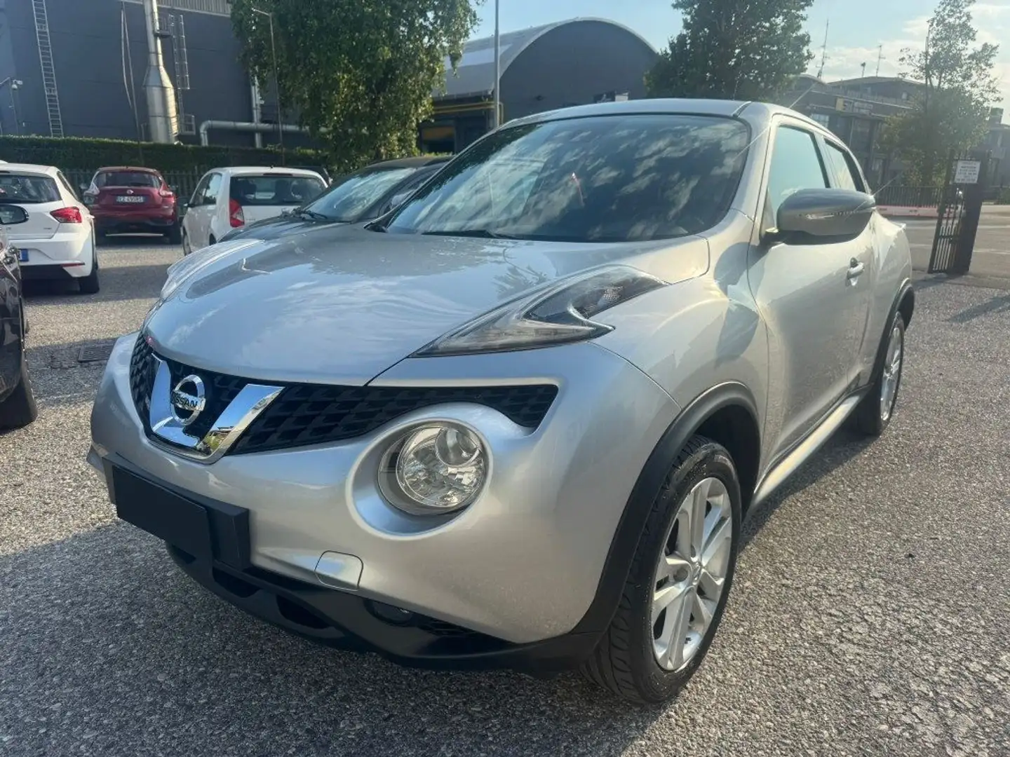 Nissan Juke 1.5 dCi Start&Stop Acenta Plateado - 1