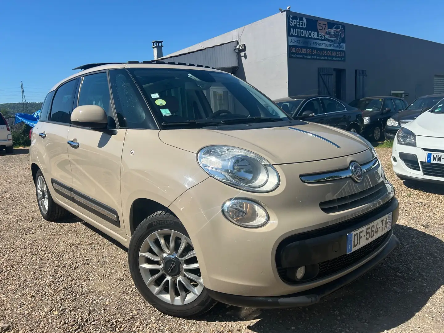 Fiat 500L Lounge Beige - 1
