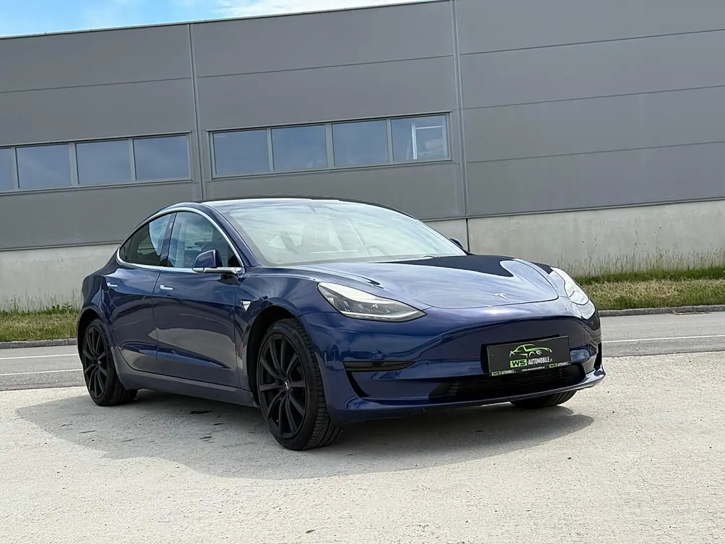 Tesla Model 3 Standard Range RWD Plus MwSt Blau - 2
