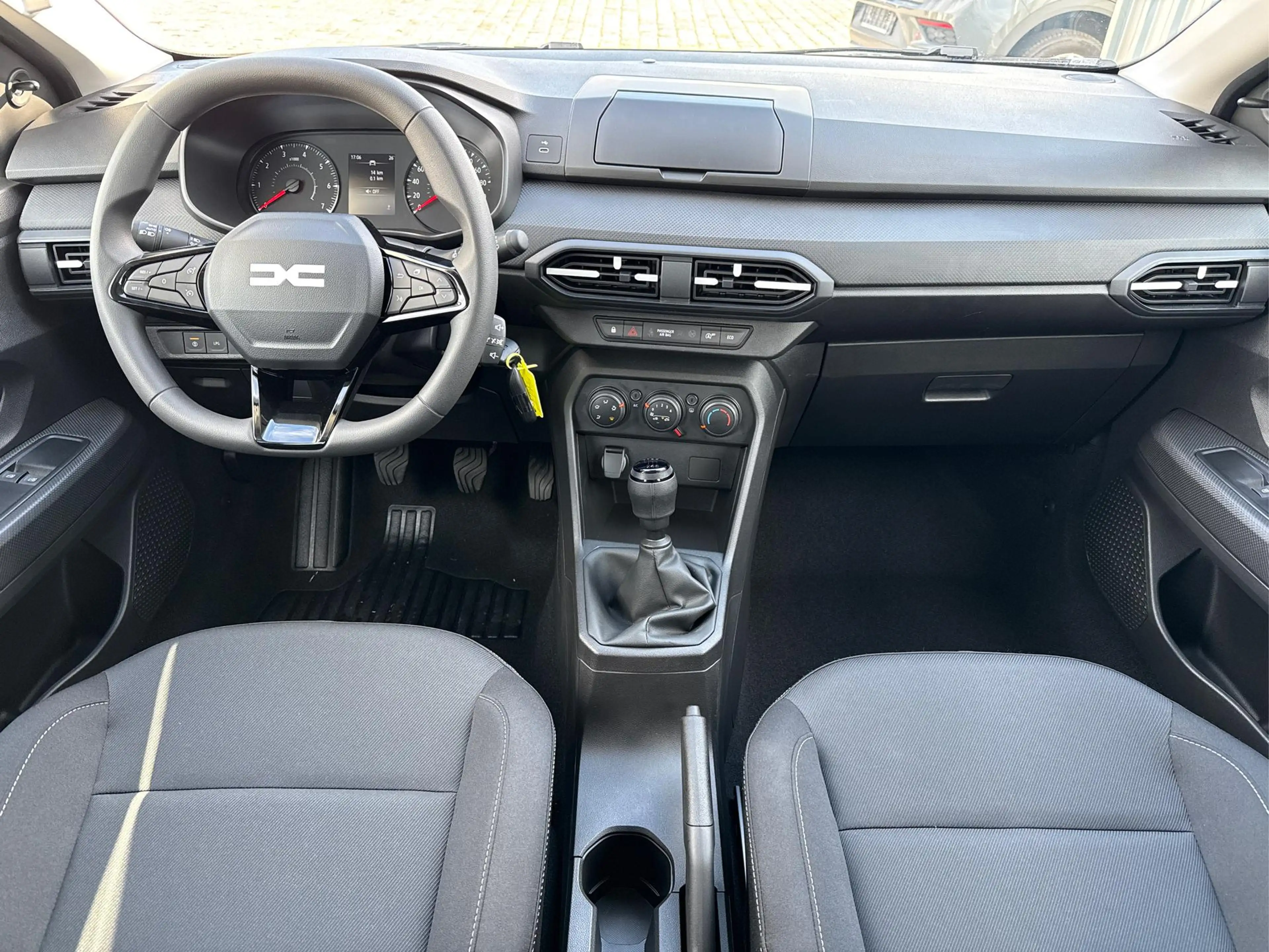 Dacia Jogger Essential 7-Sitzer-Eco G 120-LPG-122 PS-6-Gang-... — photo 7