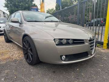 1.9 JTS 16V Distinctive - Fahrwerk - 19" Alufelgen