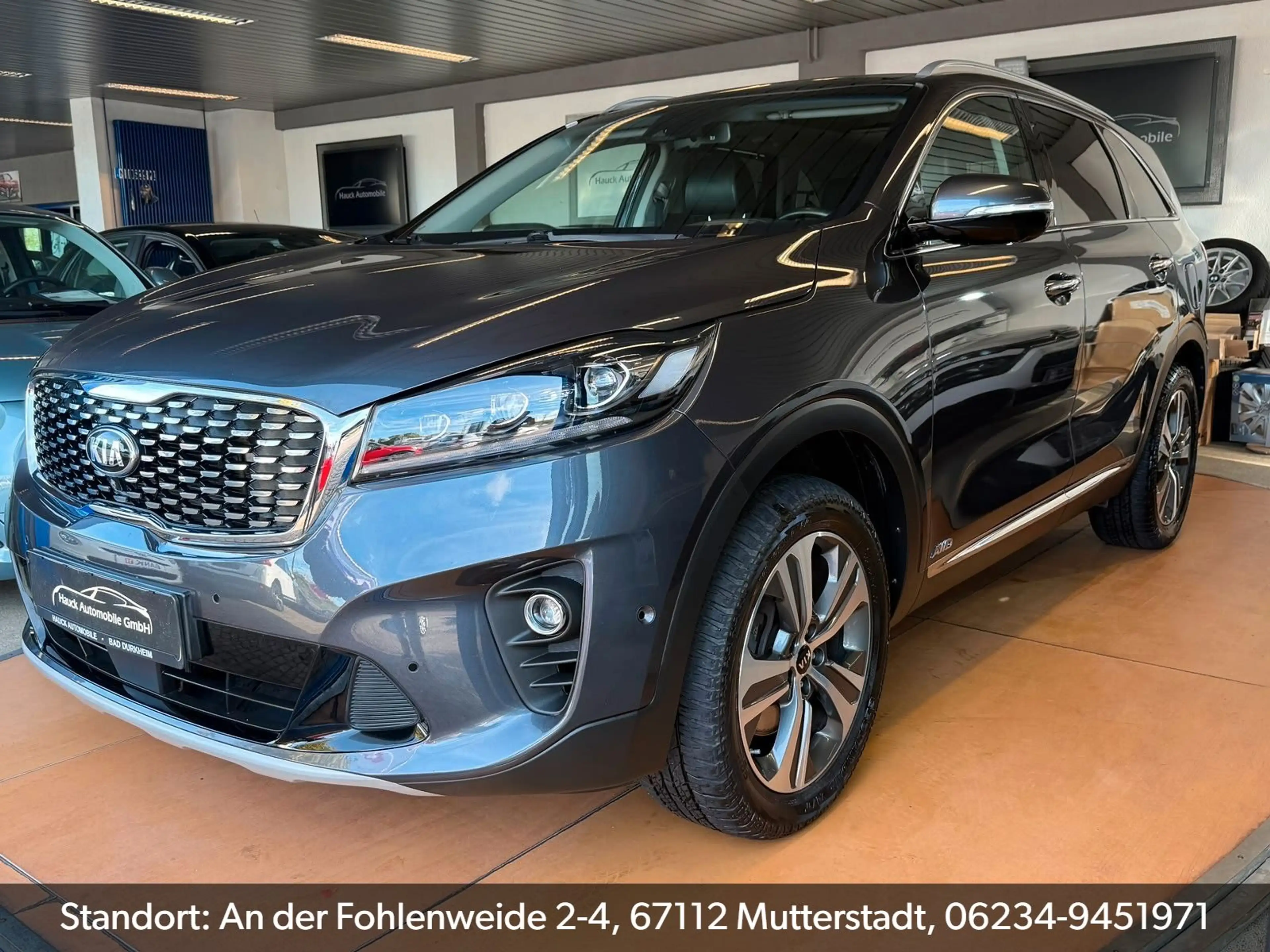 Kia Sorento Platinum Edition 4WD Panorama / 360° Kam