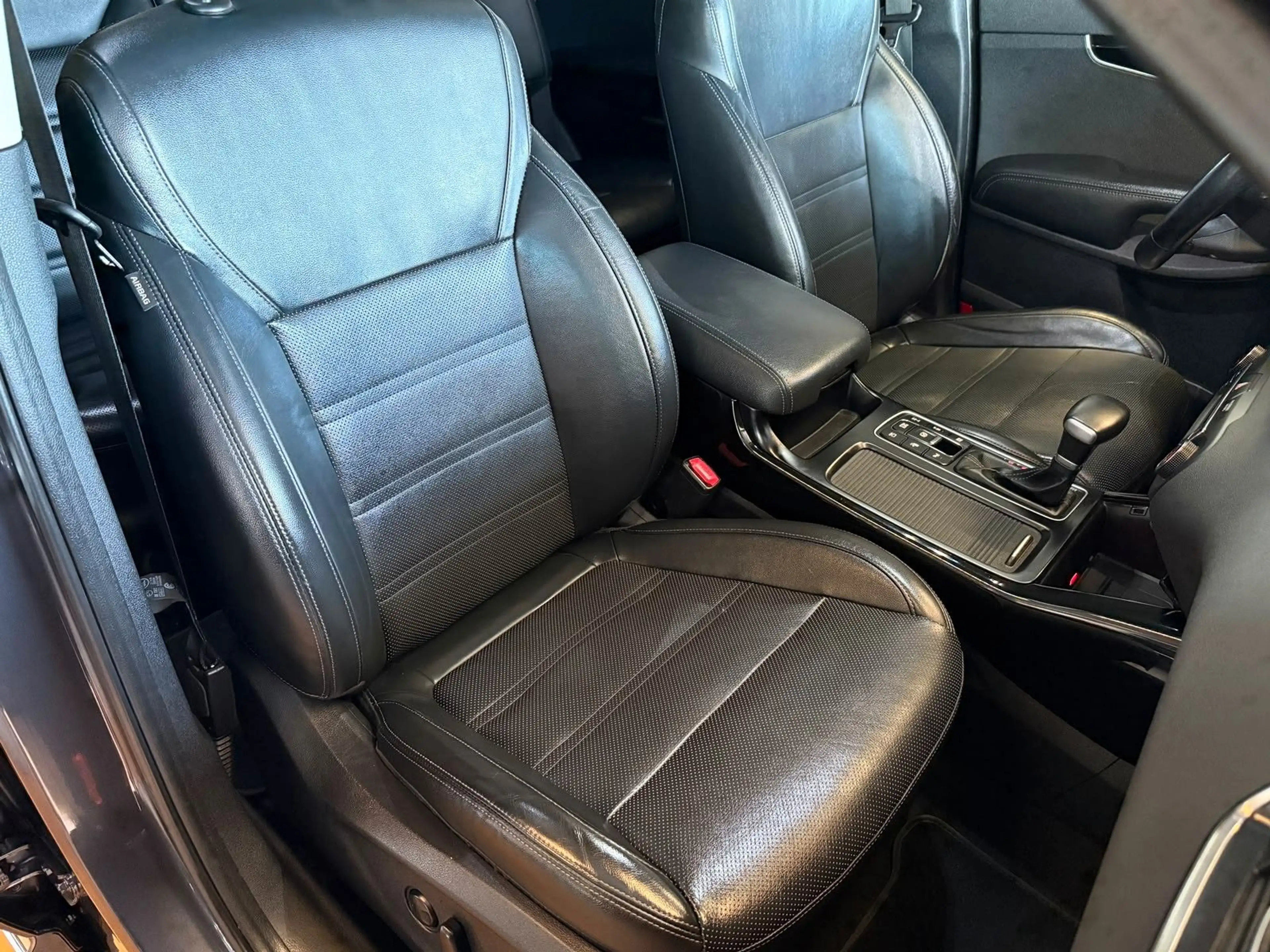 Kia Sorento Platinum Edition 4WD Panorama / 360° Kam — photo 14