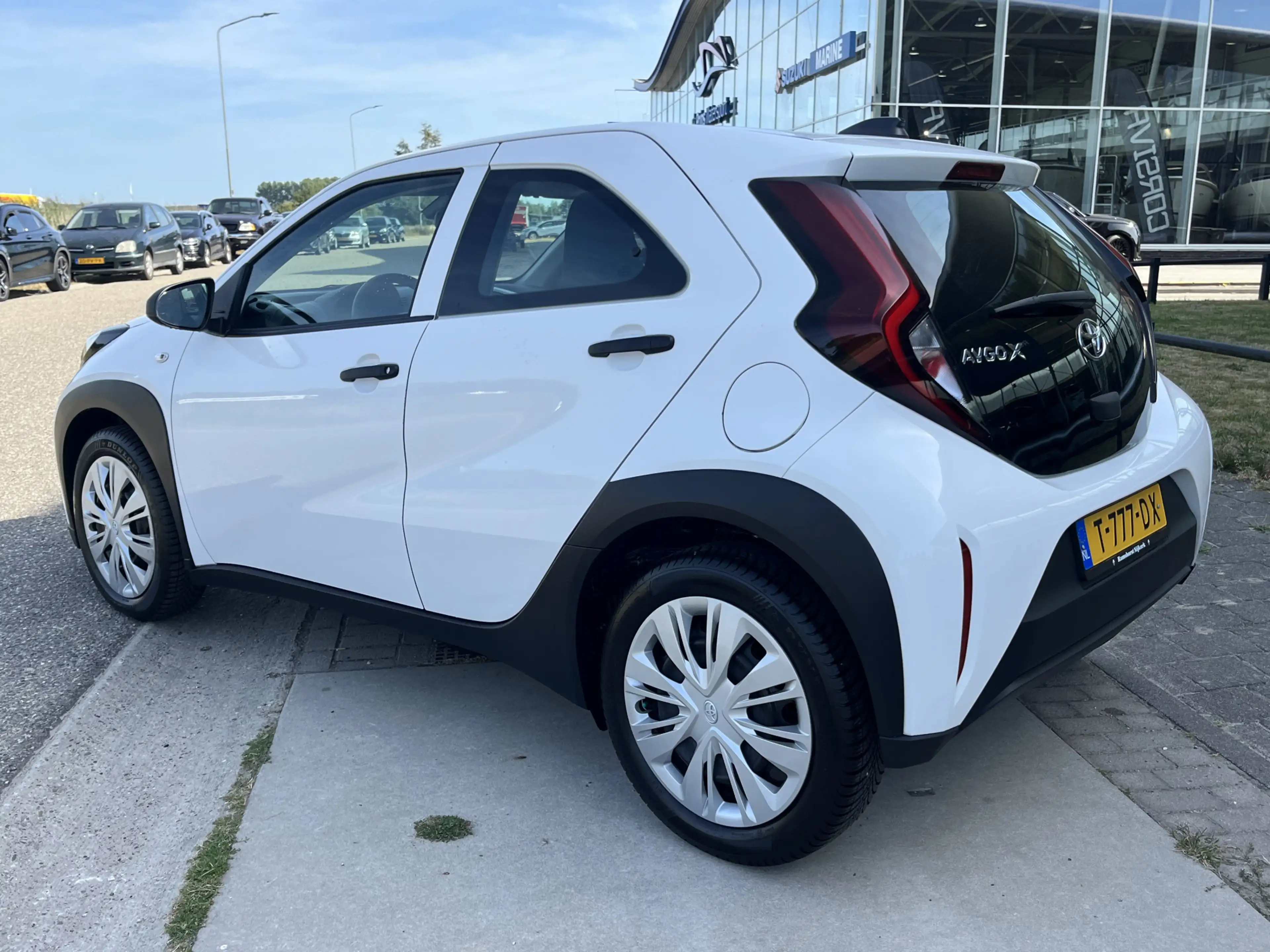 Toyota Aygo X 1.0 VVT-i MT / Airco / — photo 6