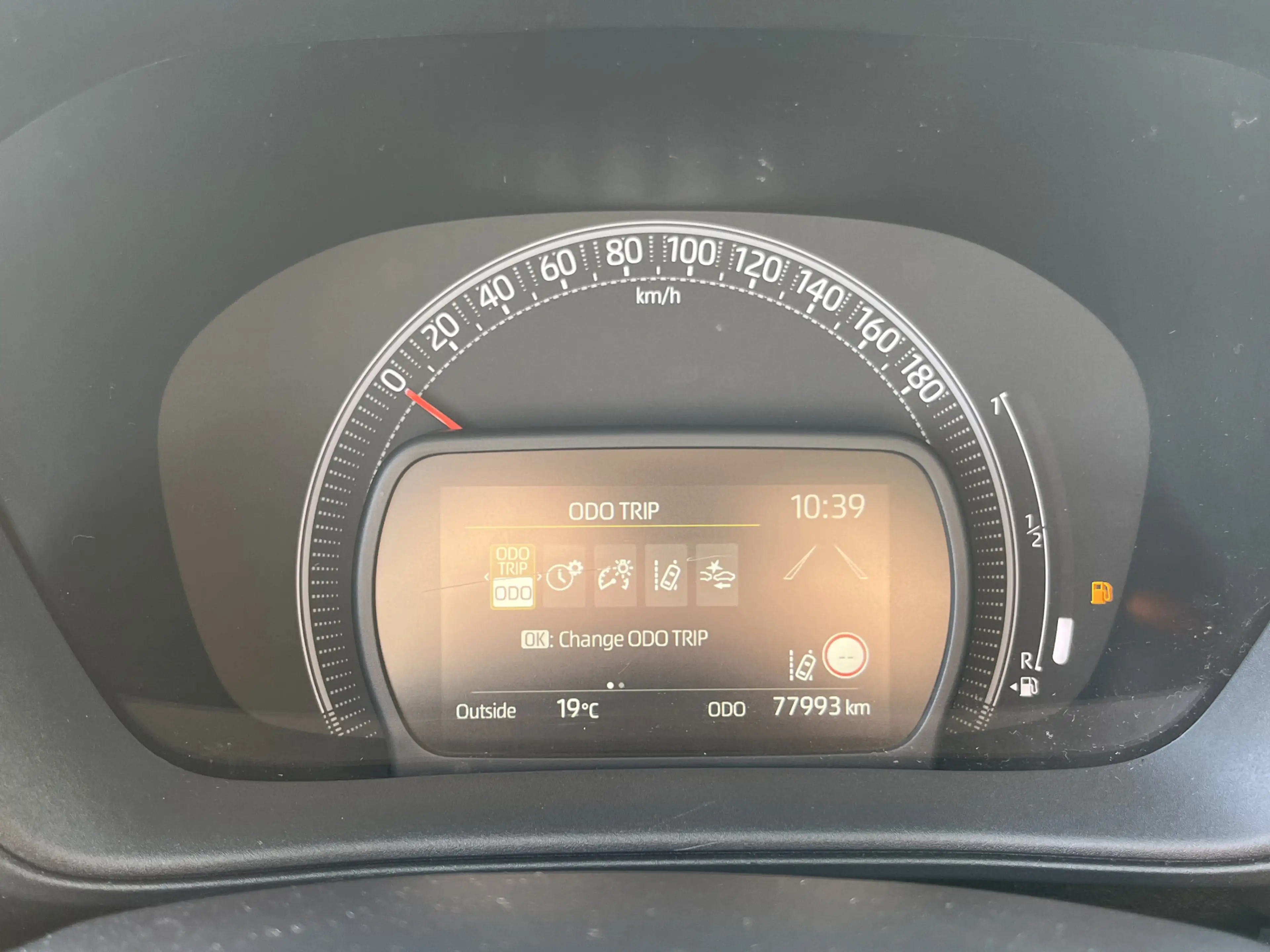Toyota Aygo X 1.0 VVT-i MT / Airco / — photo 12