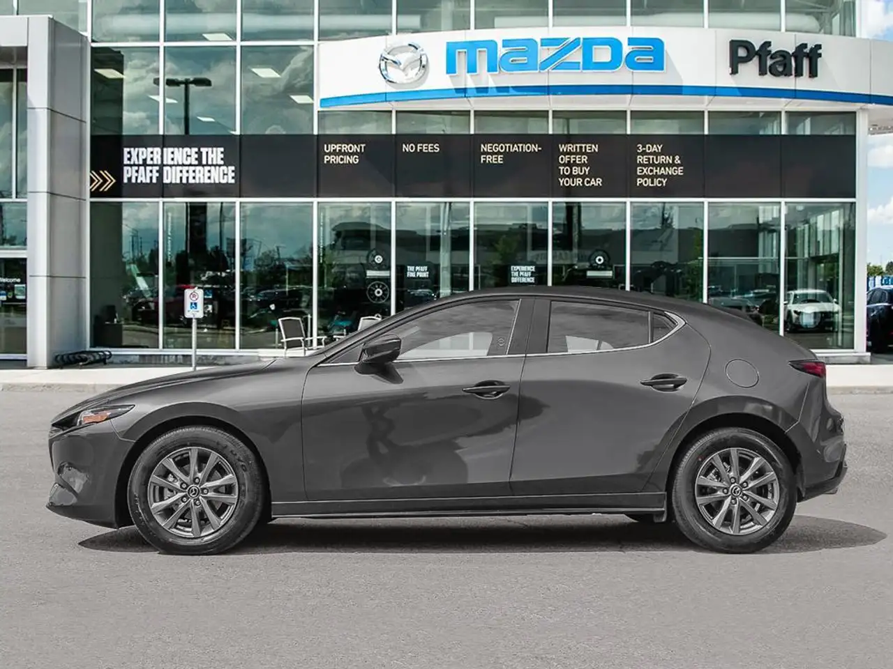 Mazda 3 снимка Mazda 3