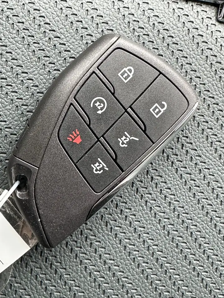 GMC Yukon снимка GMC Yukon