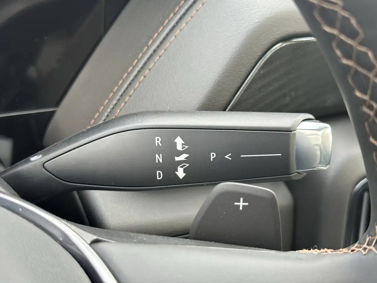 GMC Yukon снимка GMC Yukon