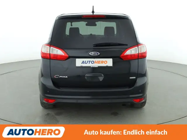 Ford Grand C-Max view 5