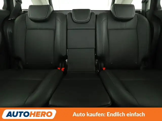 Ford Grand C-Max view 15