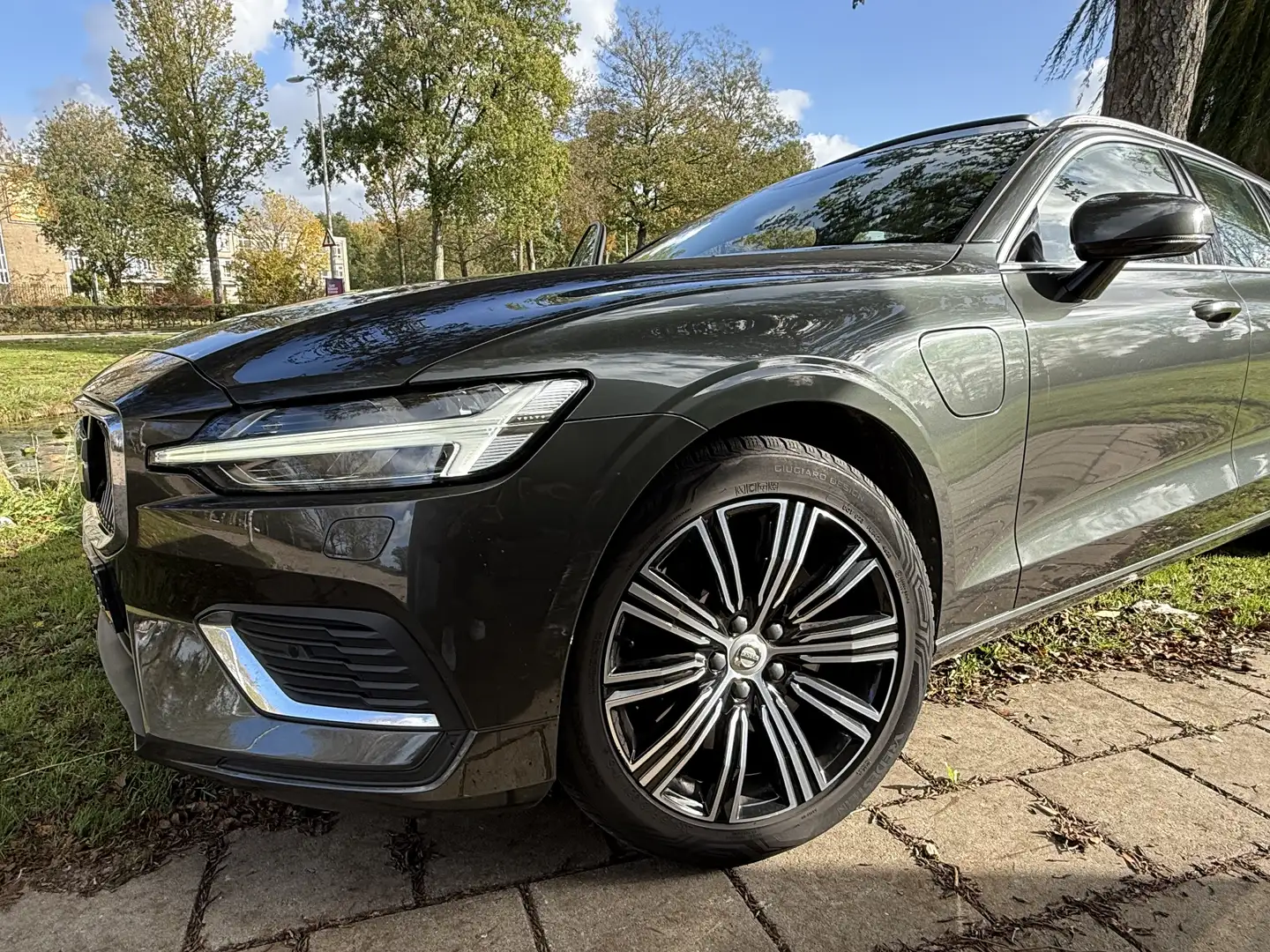 Volvo V60 T8 Polestar Engineered | Luxe & Sportief | Pilot A Grijs - 2