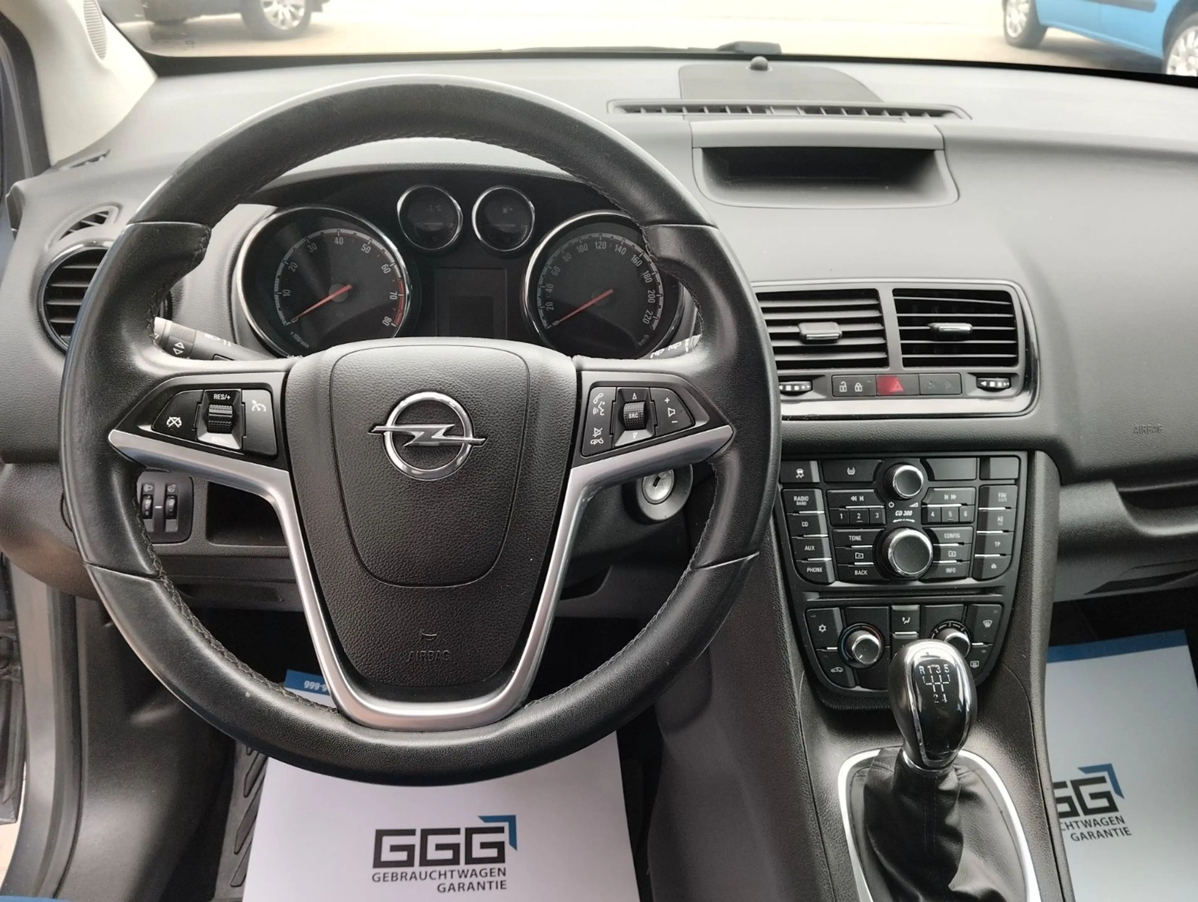 Opel Meriva B Design Edition TÜV-AU 07-2028 — photo 6