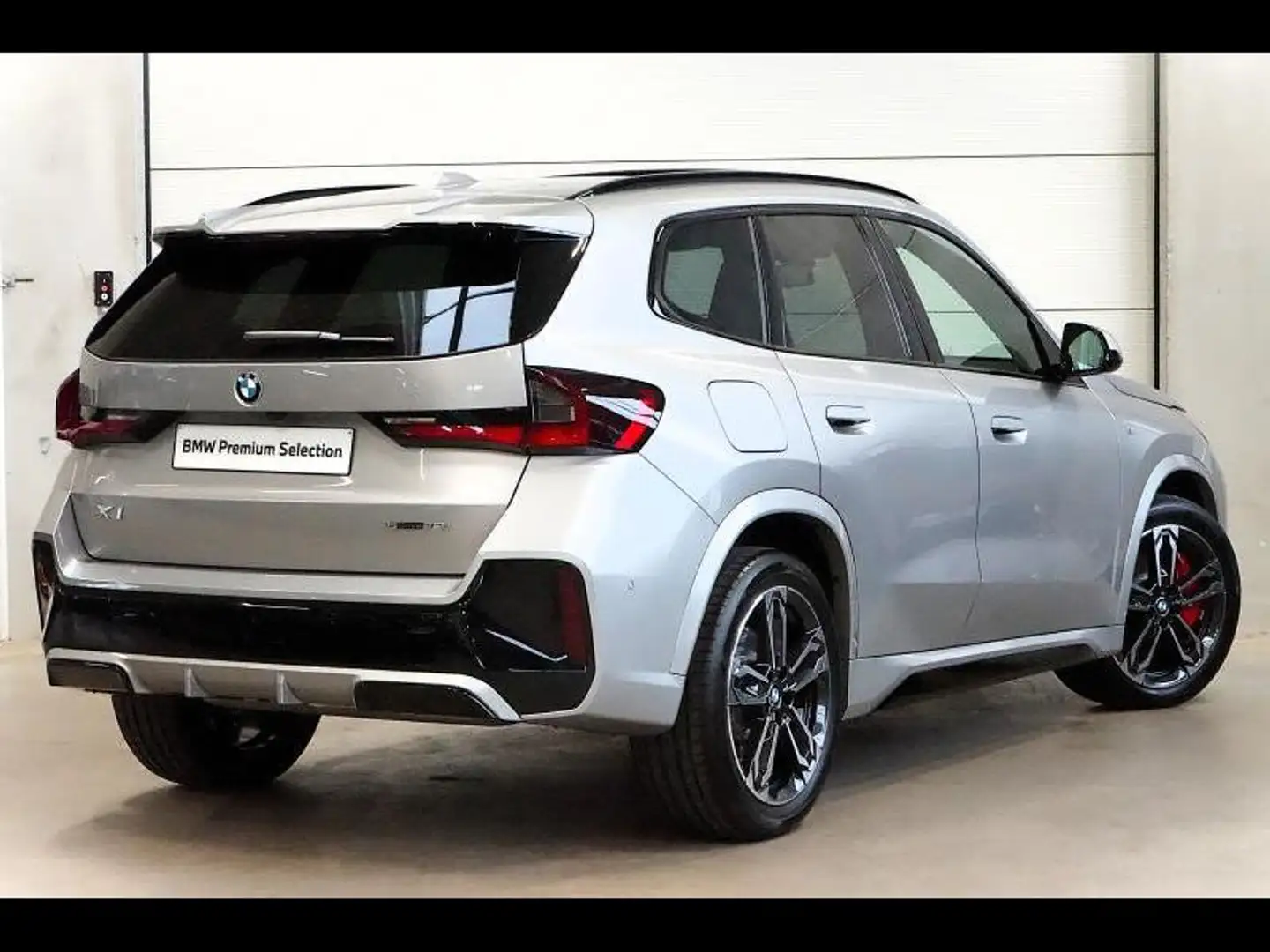 BMW X1 M SPORT PRO - PANODAK - NAVI - Zilver - 2