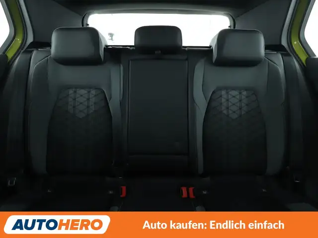 Volkswagen Golf view 15