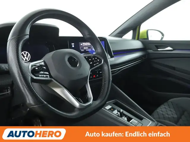 Volkswagen Golf view 11