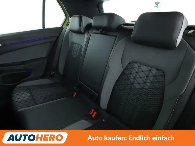 Volkswagen Golf view 14