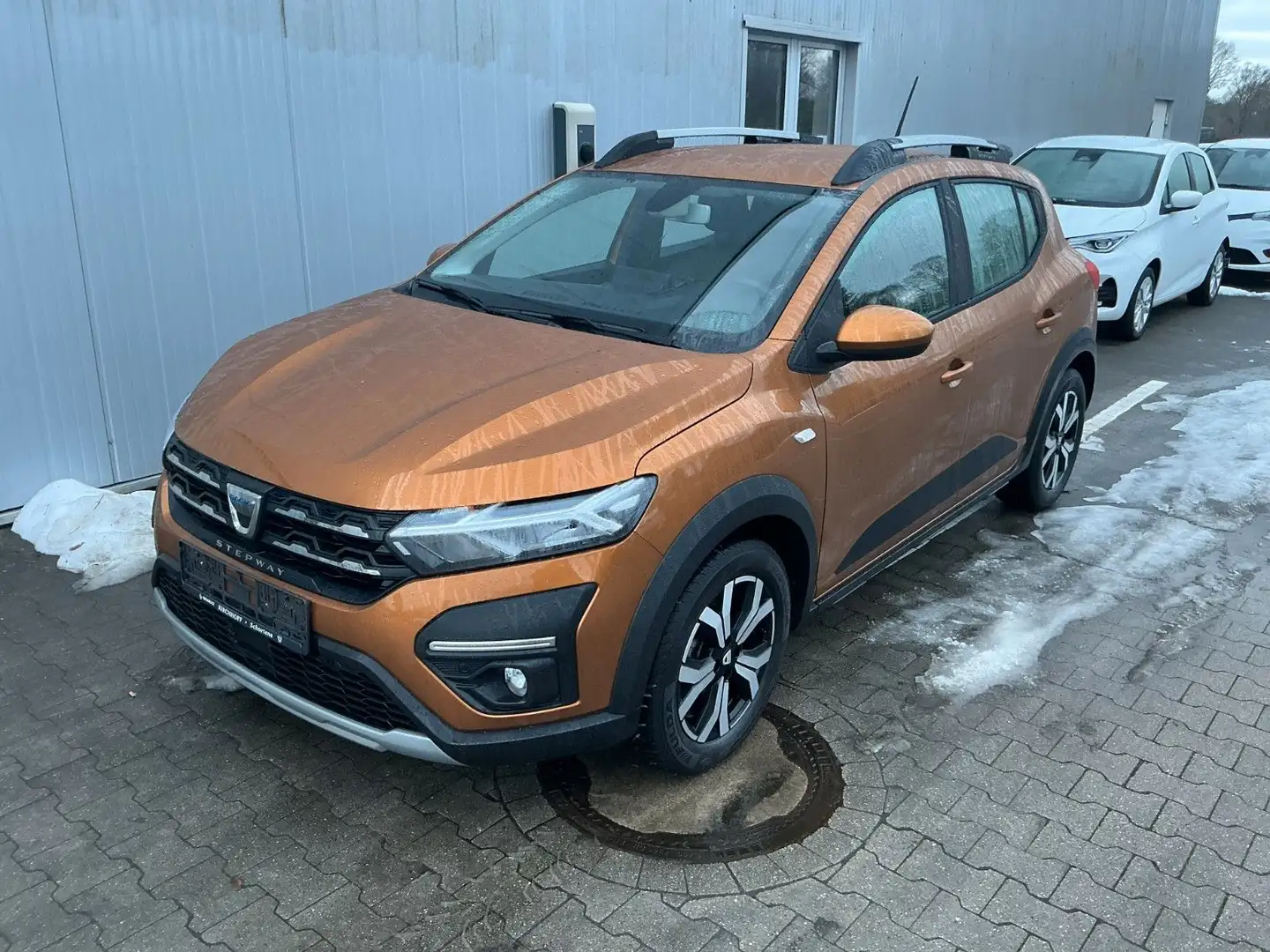 Dacia Sandero Stepway Comfort TCe100 ECO-G Orange - 1