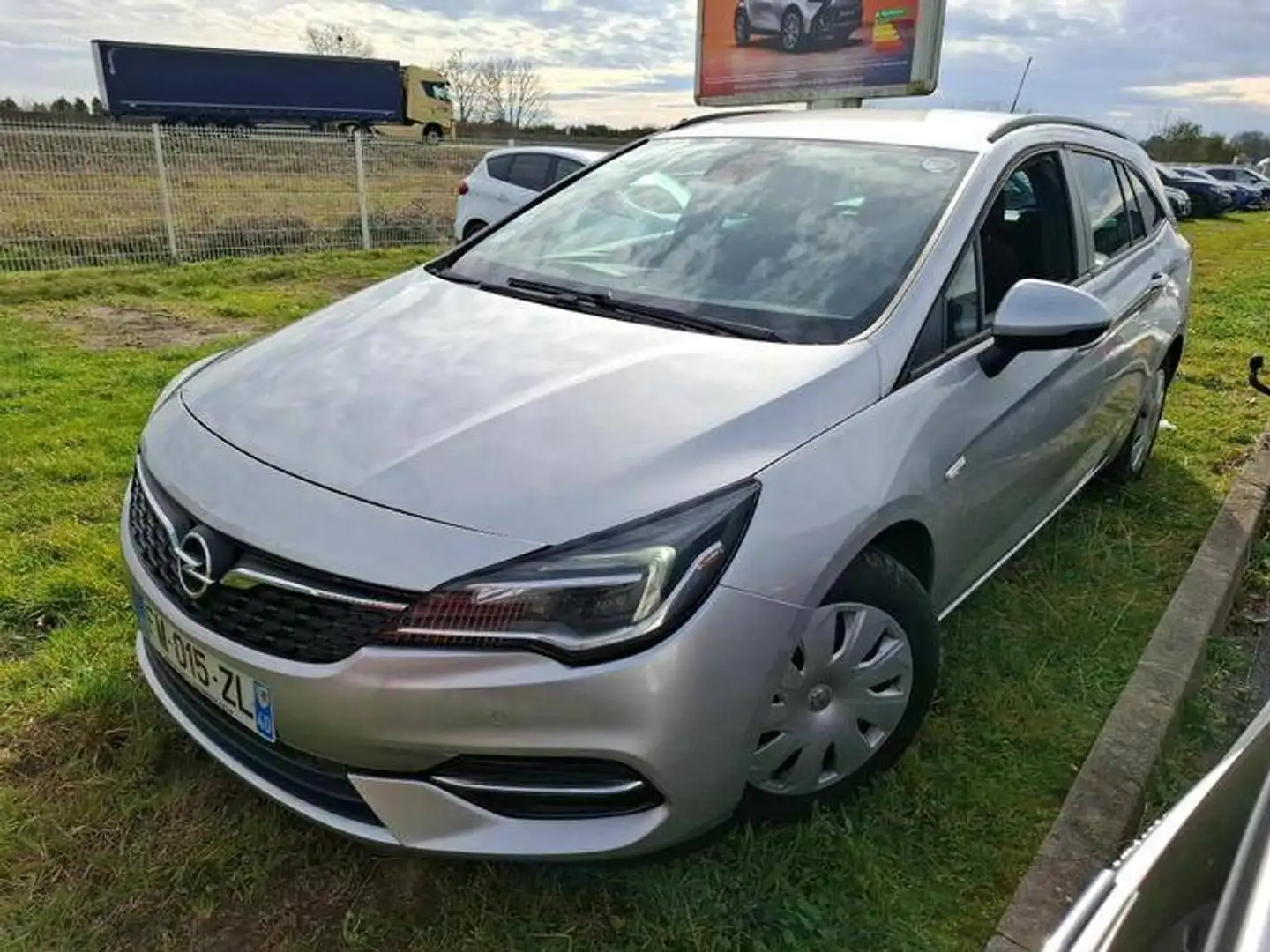 Opel Astra 122ch Edition Business Gris - 2