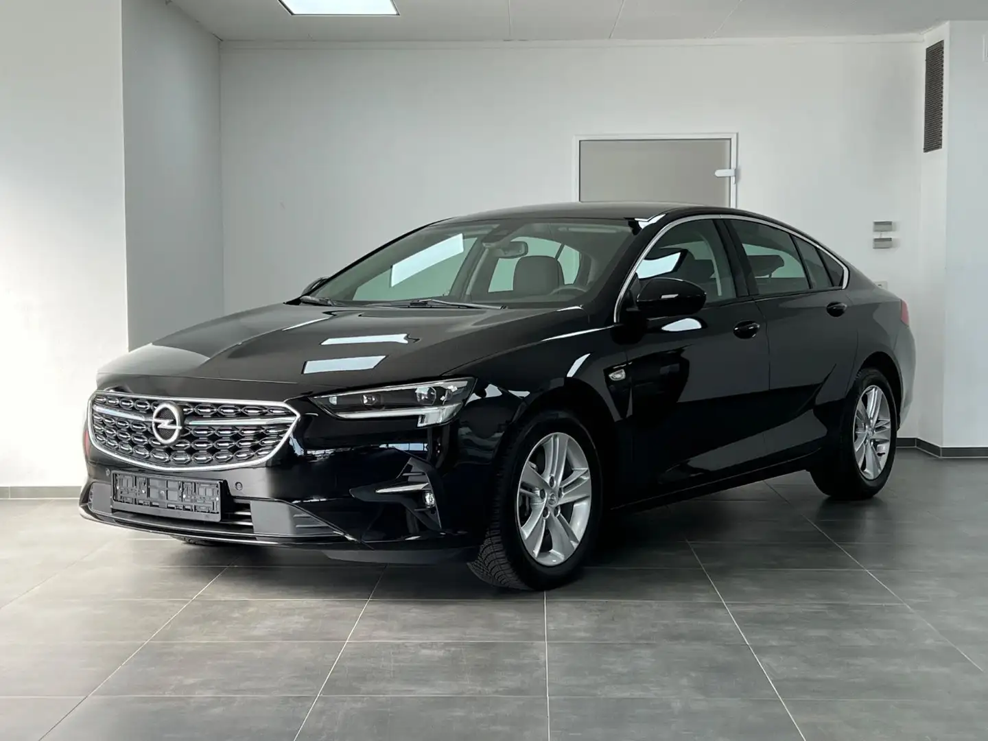 Opel Insignia B Grand Sport/NAVI/KAM/LED/DAB/HUD/TEMP Schwarz - 2