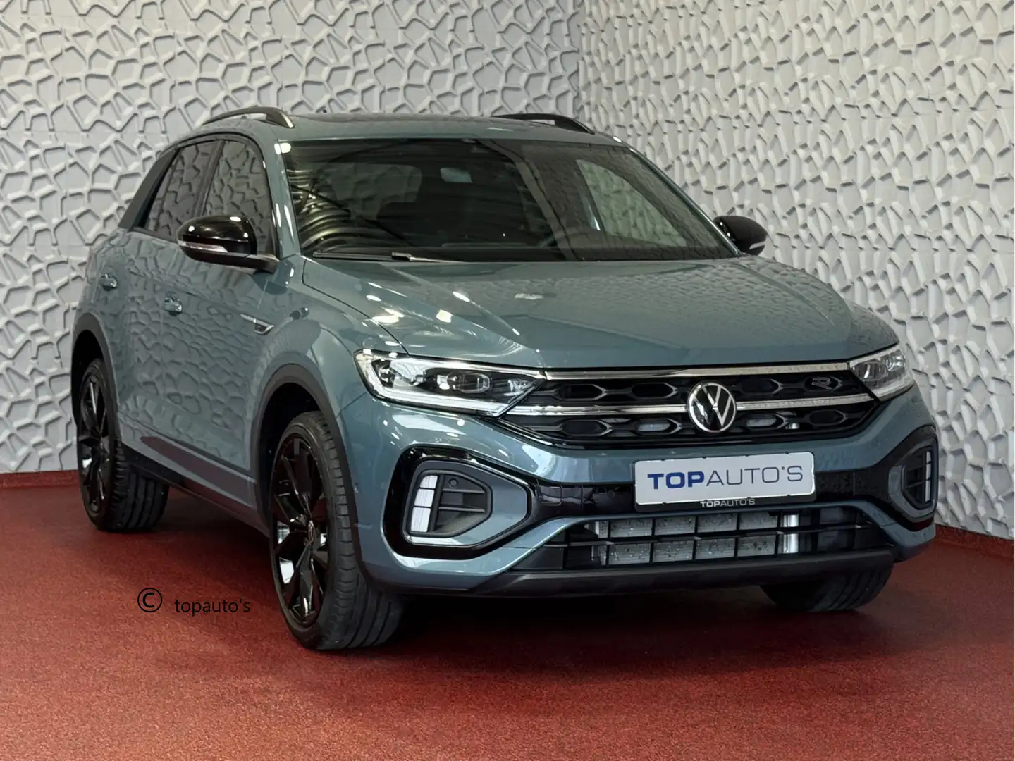 Volkswagen T-Roc 1.5 TSI 150PK R-LINE PANORAMA BLACKLINE EVO IQ LIG Bleu - 1