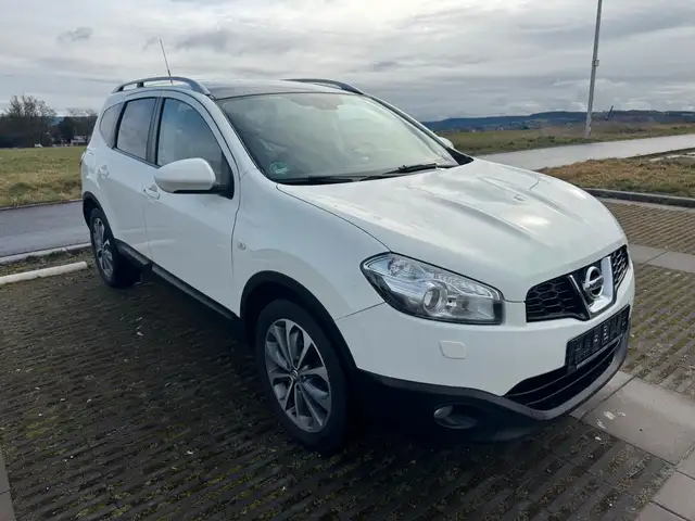 Nissan Qashqai+2 *NAVI*TEMPO*RFK*AHK*8-fach*7-SITZER*
