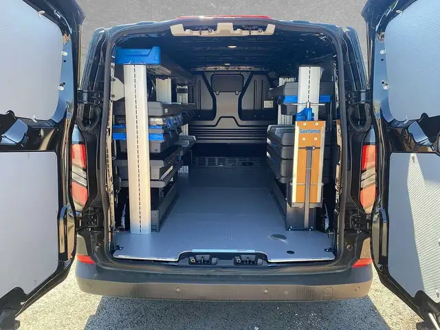 Ford Transit Custom view 10