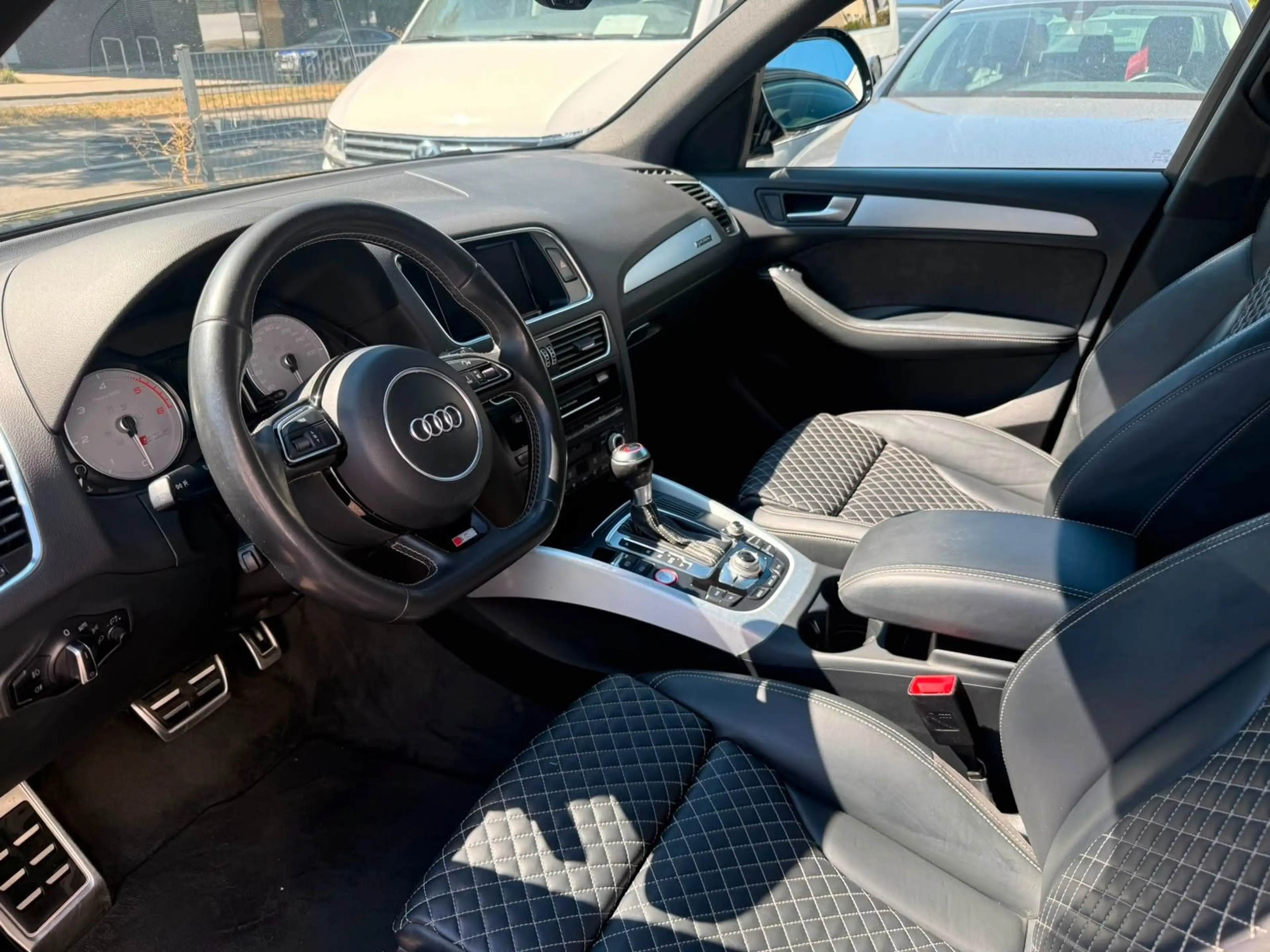 Audi SQ5 3.0 TDI plus*Quattro*Pano*21Zoll*Kamera*AHK* — photo 5