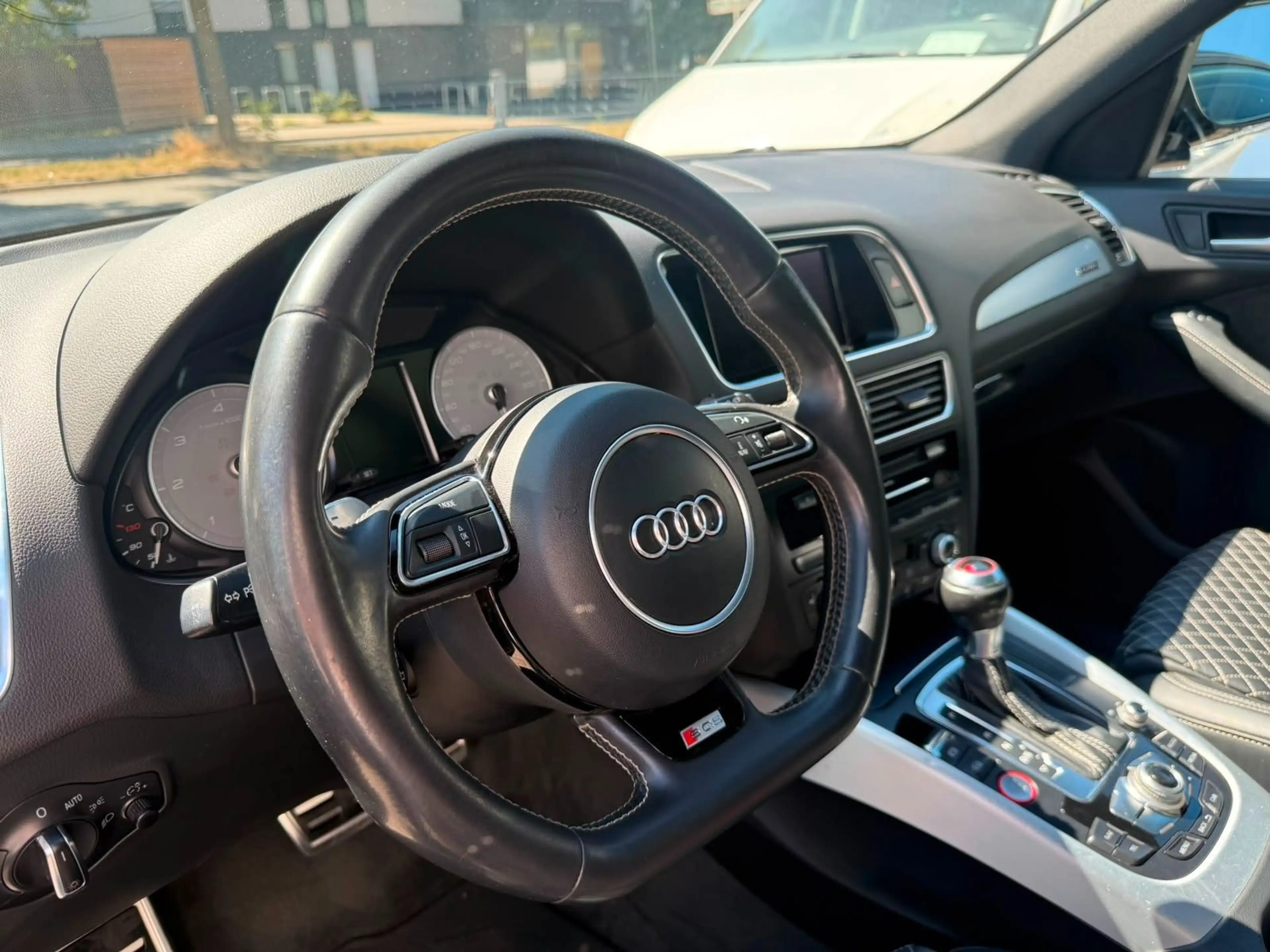 Audi SQ5 3.0 TDI plus*Quattro*Pano*21Zoll*Kamera*AHK* — photo 7