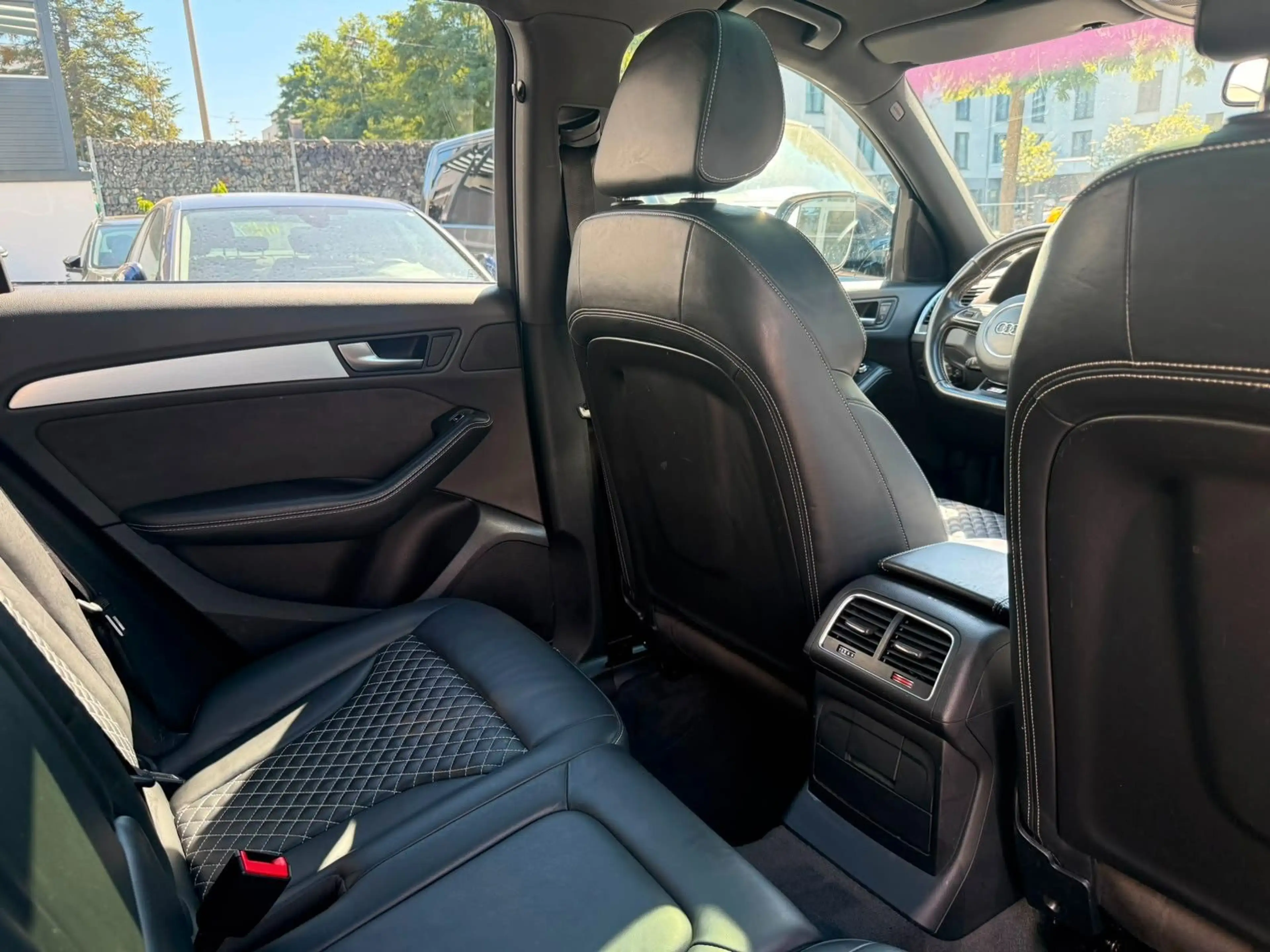 Audi SQ5 3.0 TDI plus*Quattro*Pano*21Zoll*Kamera*AHK* — photo 13
