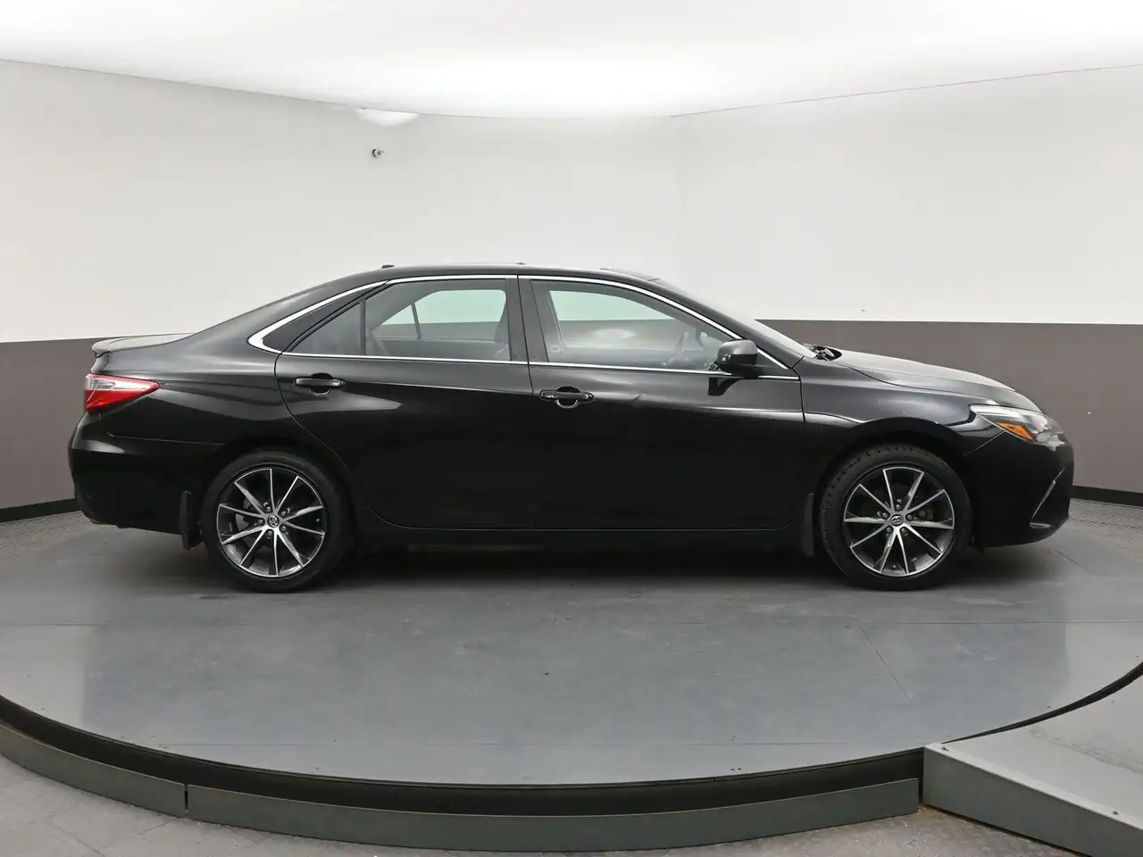 Toyota Camry снимка Toyota Camry