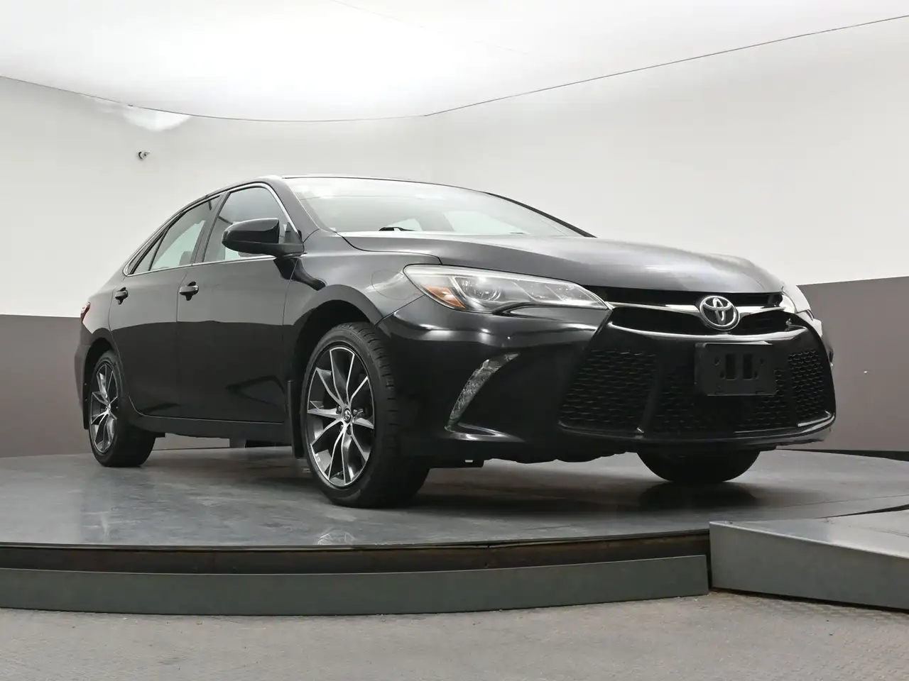Toyota Camry снимка Toyota Camry