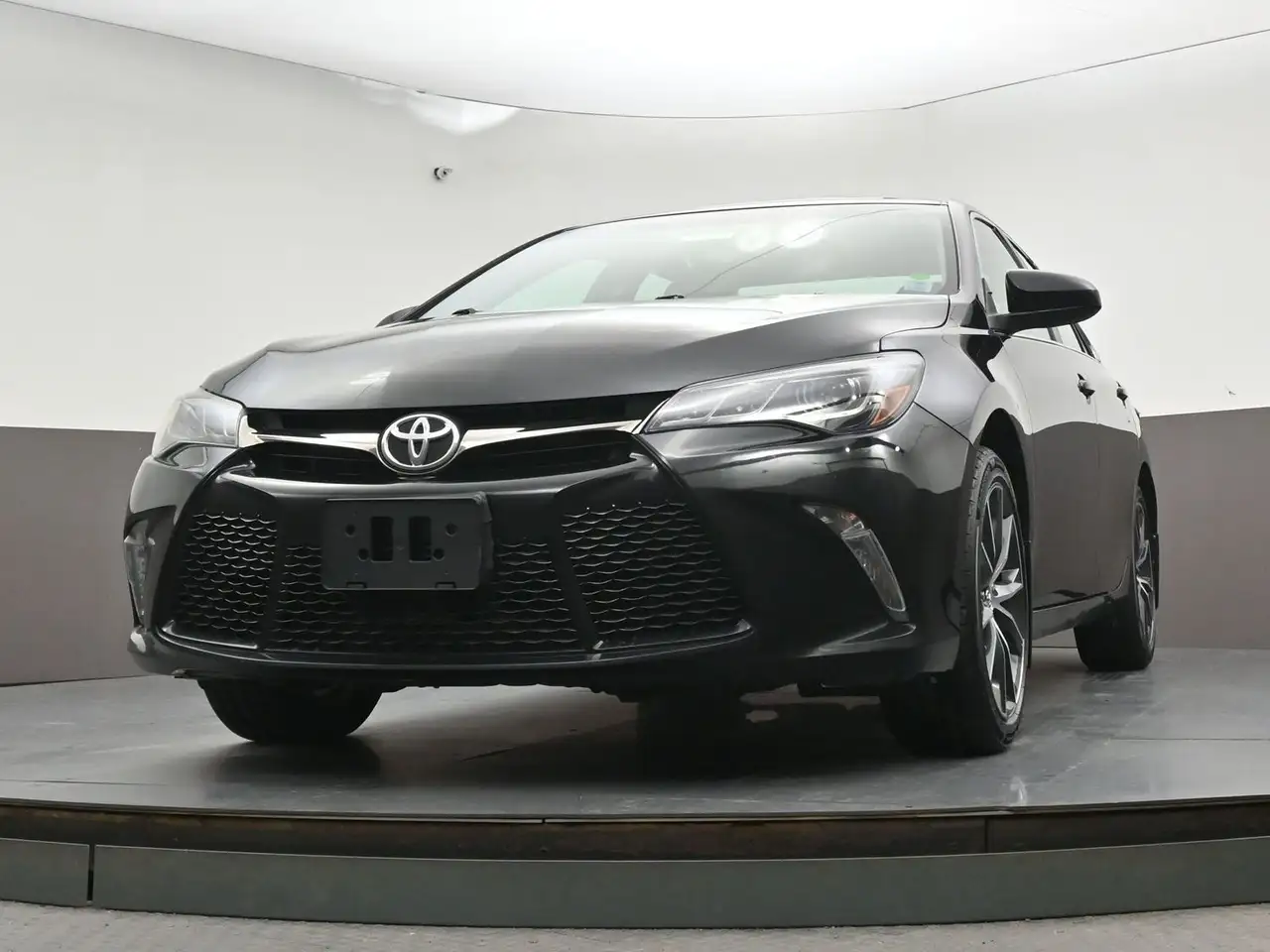 Toyota Camry снимка Toyota Camry