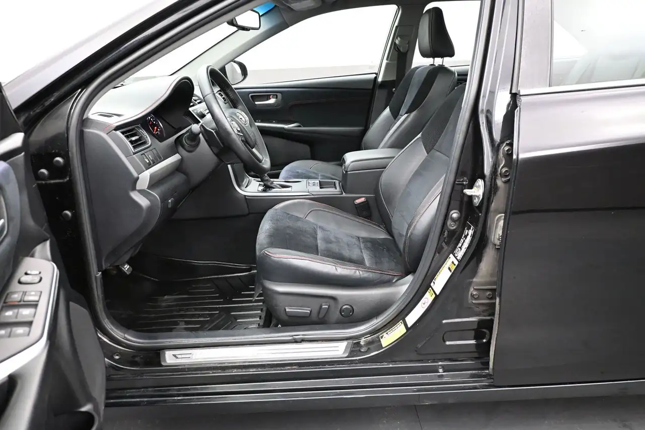 Toyota Camry снимка Toyota Camry