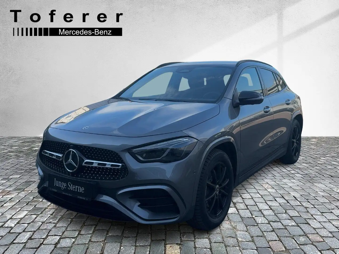 Mercedes-Benz GLA 200 d 4MATIC Österreich-Edition AMG Line Grau - 1