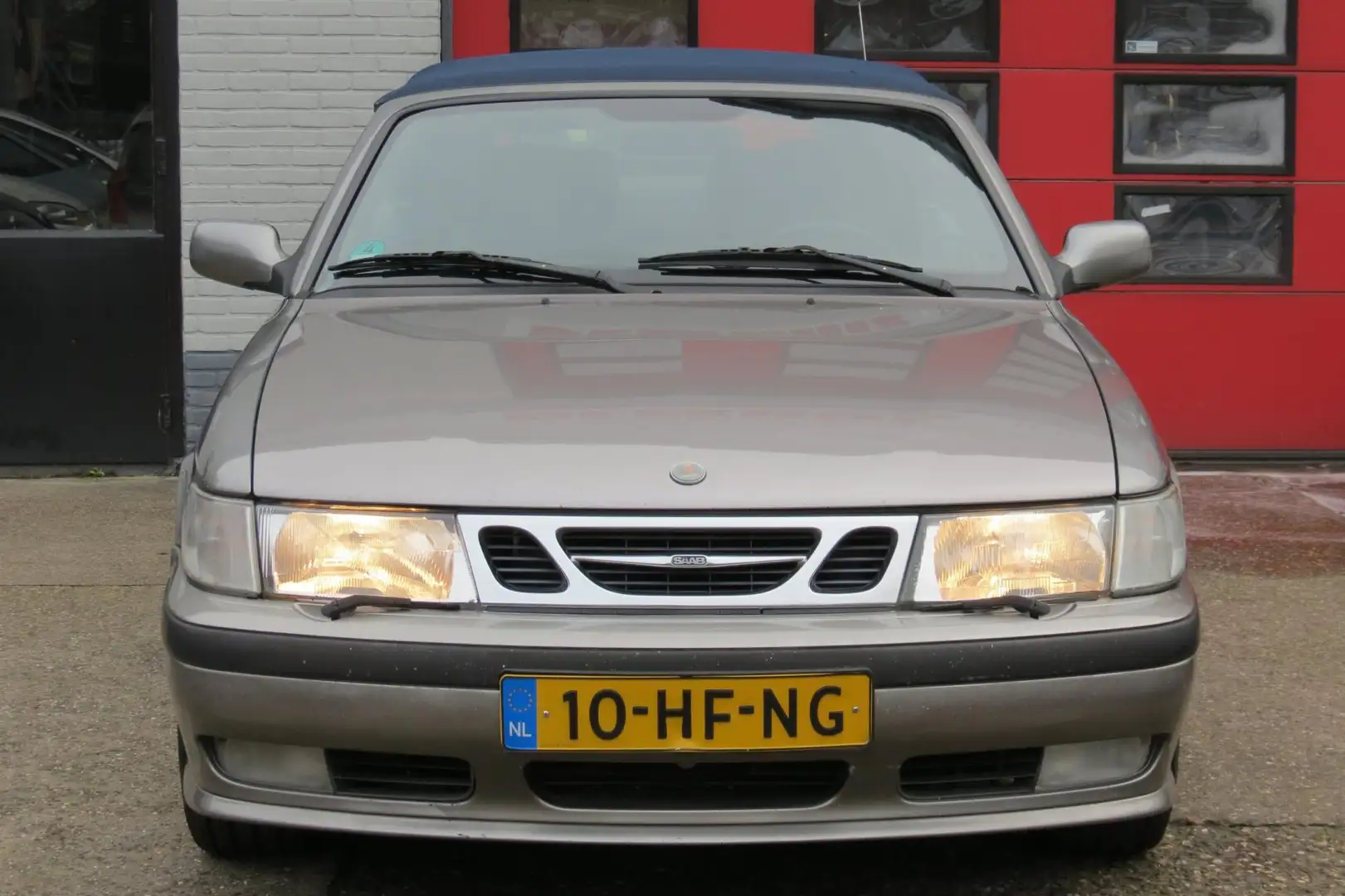 Saab 9-3 Cabrio 2.0 Turbo S € 950,- HOBBY PROJECT Grau - 2