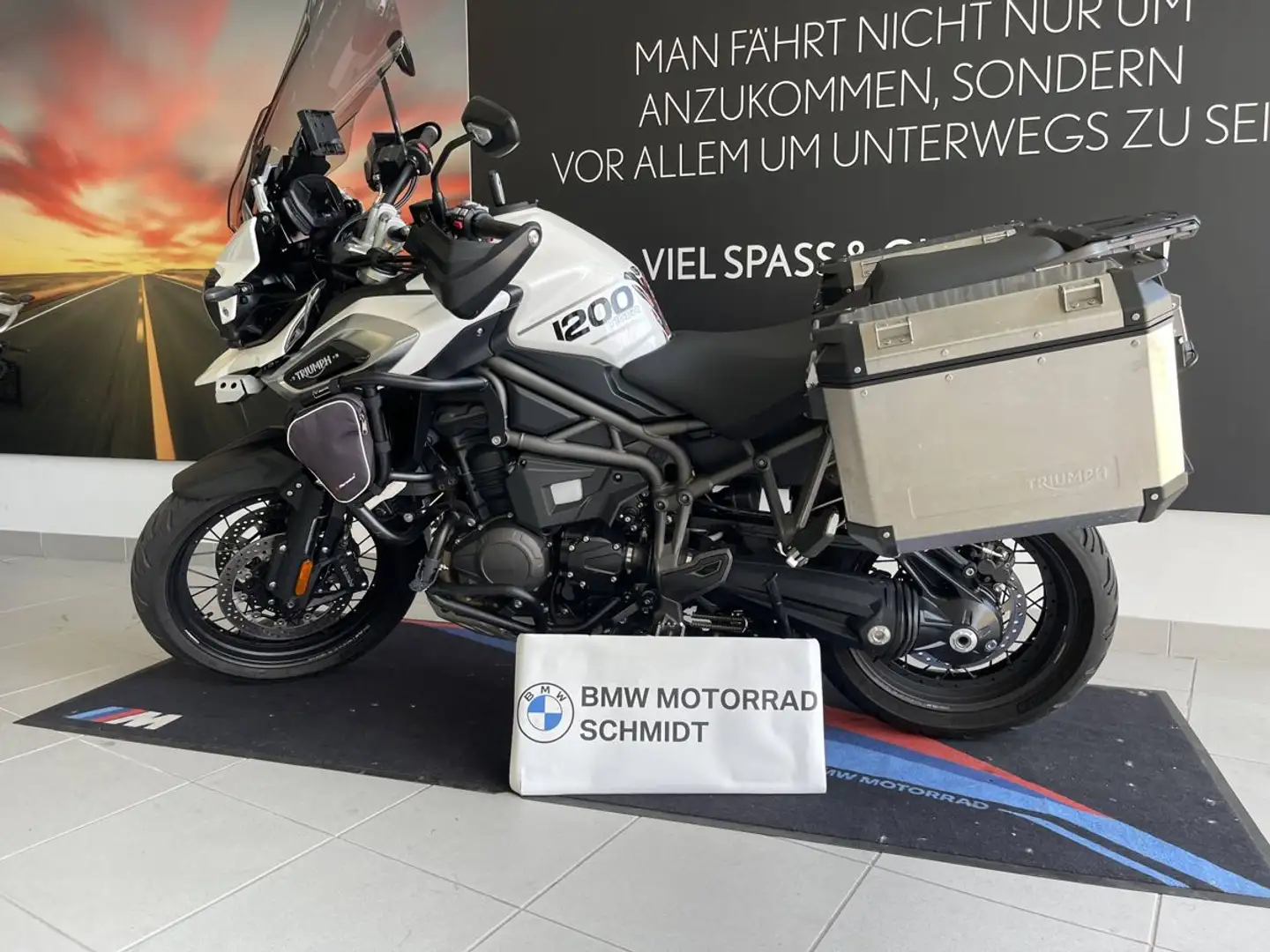 Triumph Tiger 1200 Tiger 1200 XCA Weiß - 1