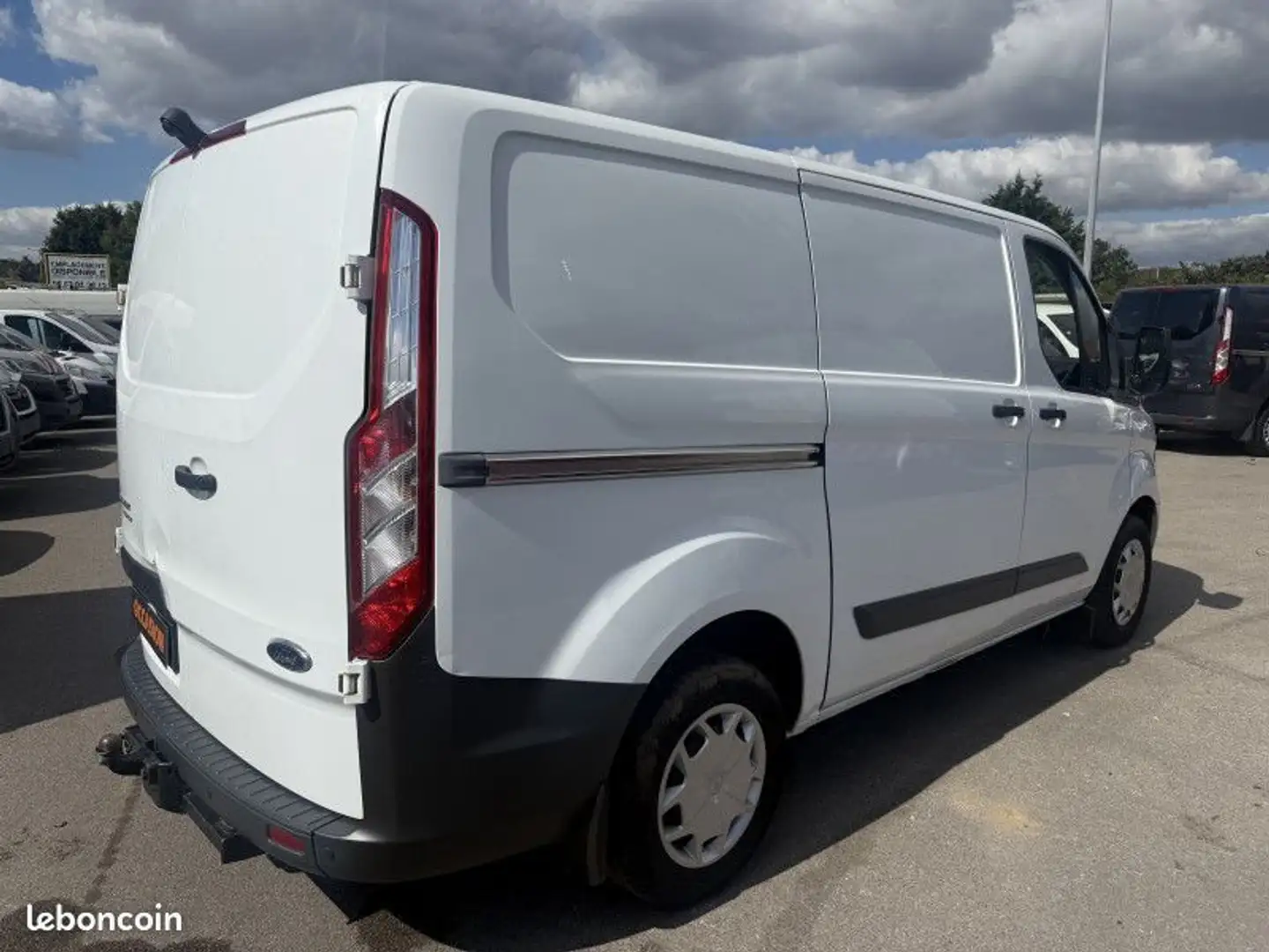 Ford Transit Custom TRANSIT FG 270 L1H1 2.2 TDCI 100CH AMBIENTE Blanc - 2