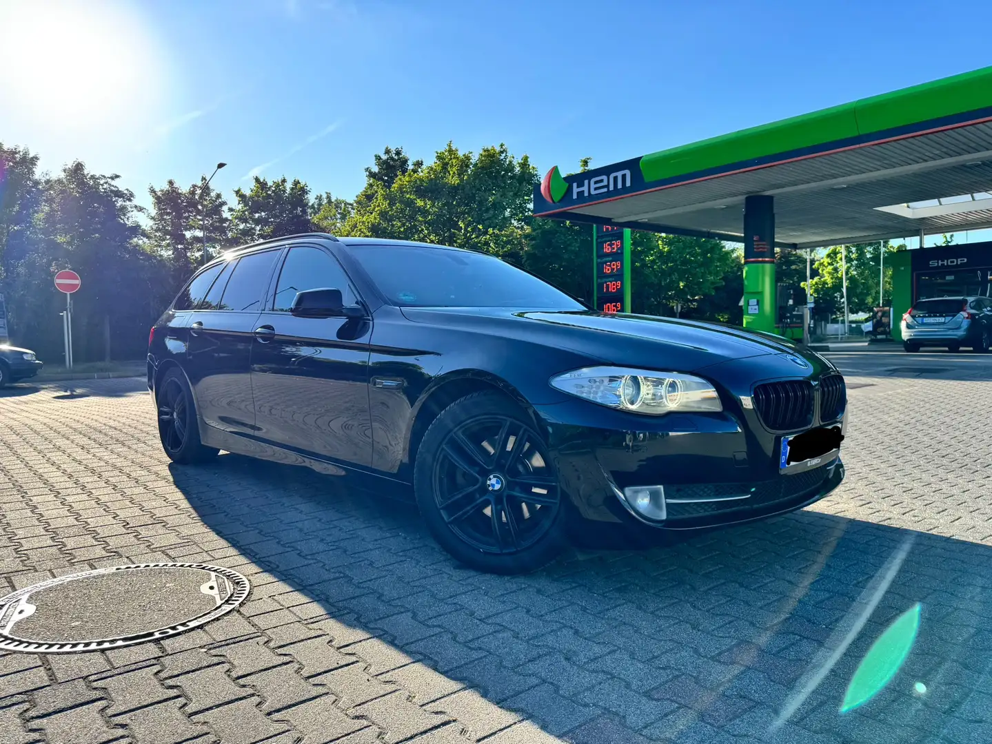 BMW 520 520d Touring Aut. Shadow Line - 2