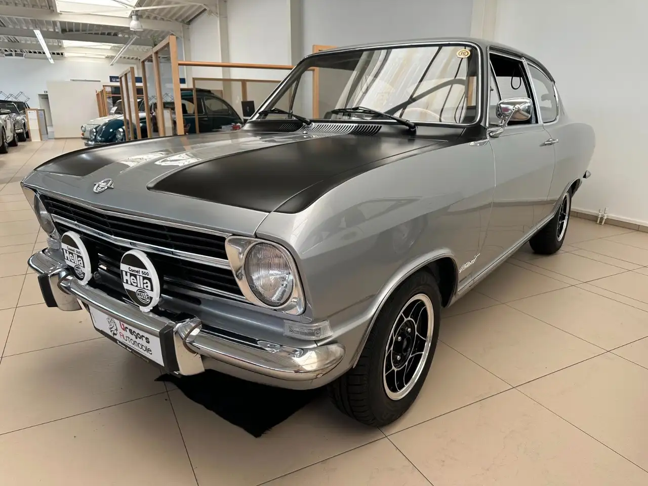 Opel Kadett B RALLYE 1.2 Motor, foto 2