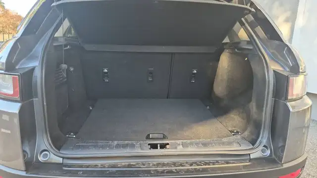 Land Rover Range Rover Evoque view 14