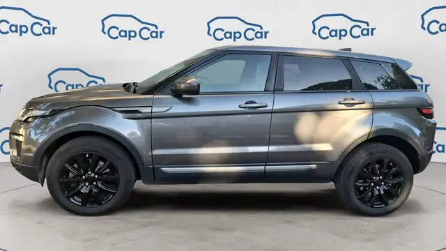 Land Rover Range Rover Evoque view 2