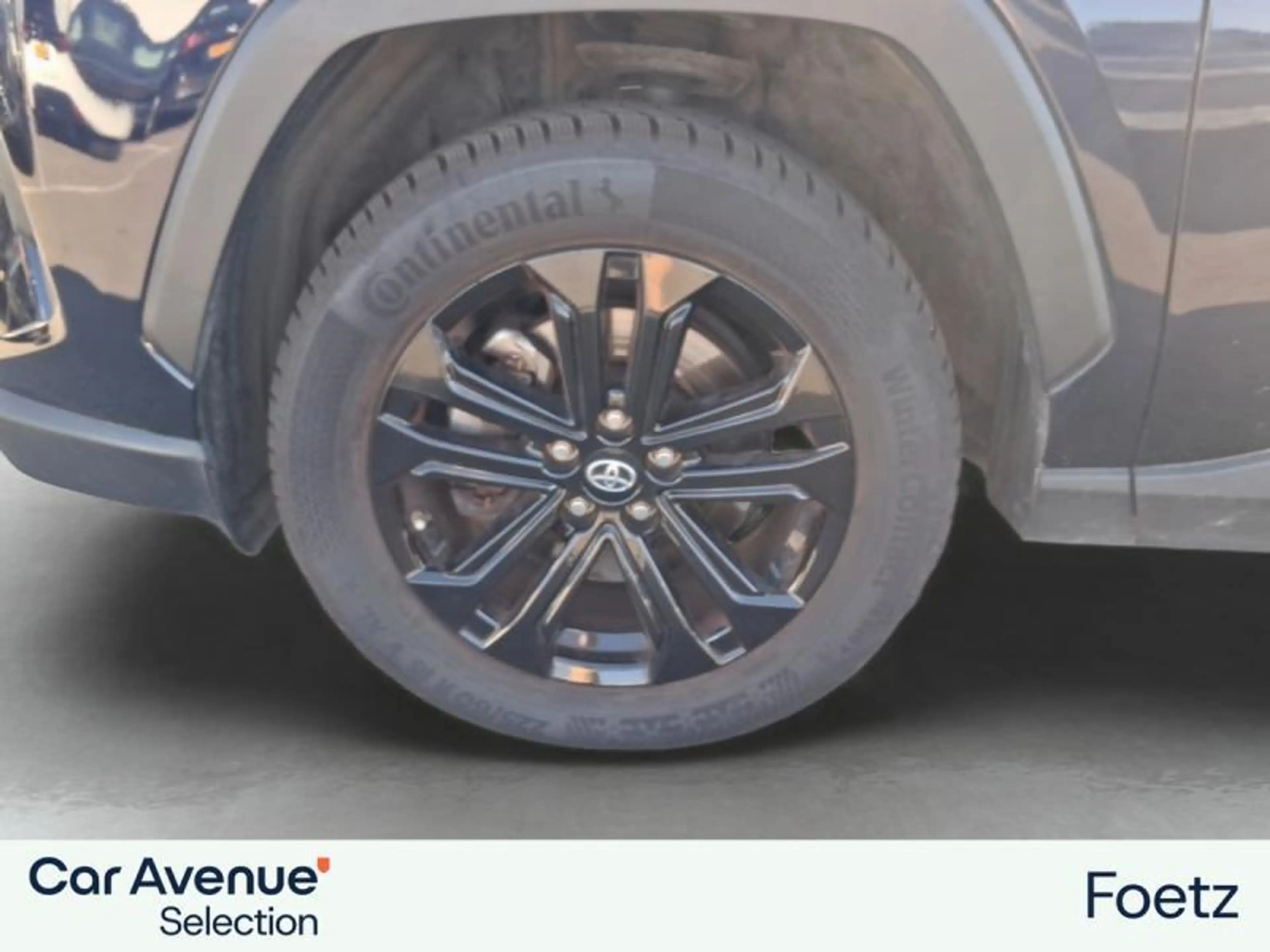 Toyota RAV 4 PREMIUM — photo 11