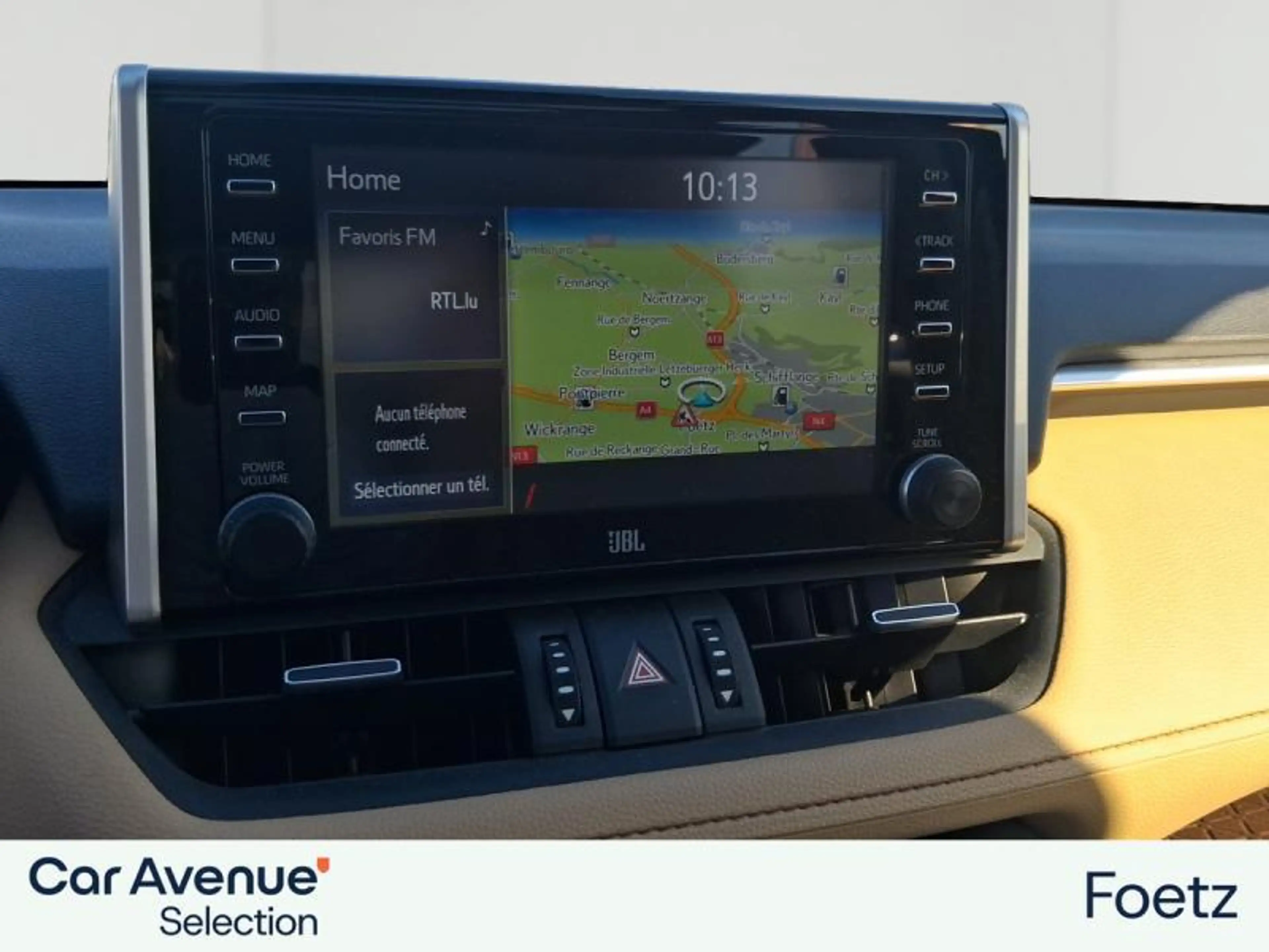 Toyota RAV 4 PREMIUM — photo 12